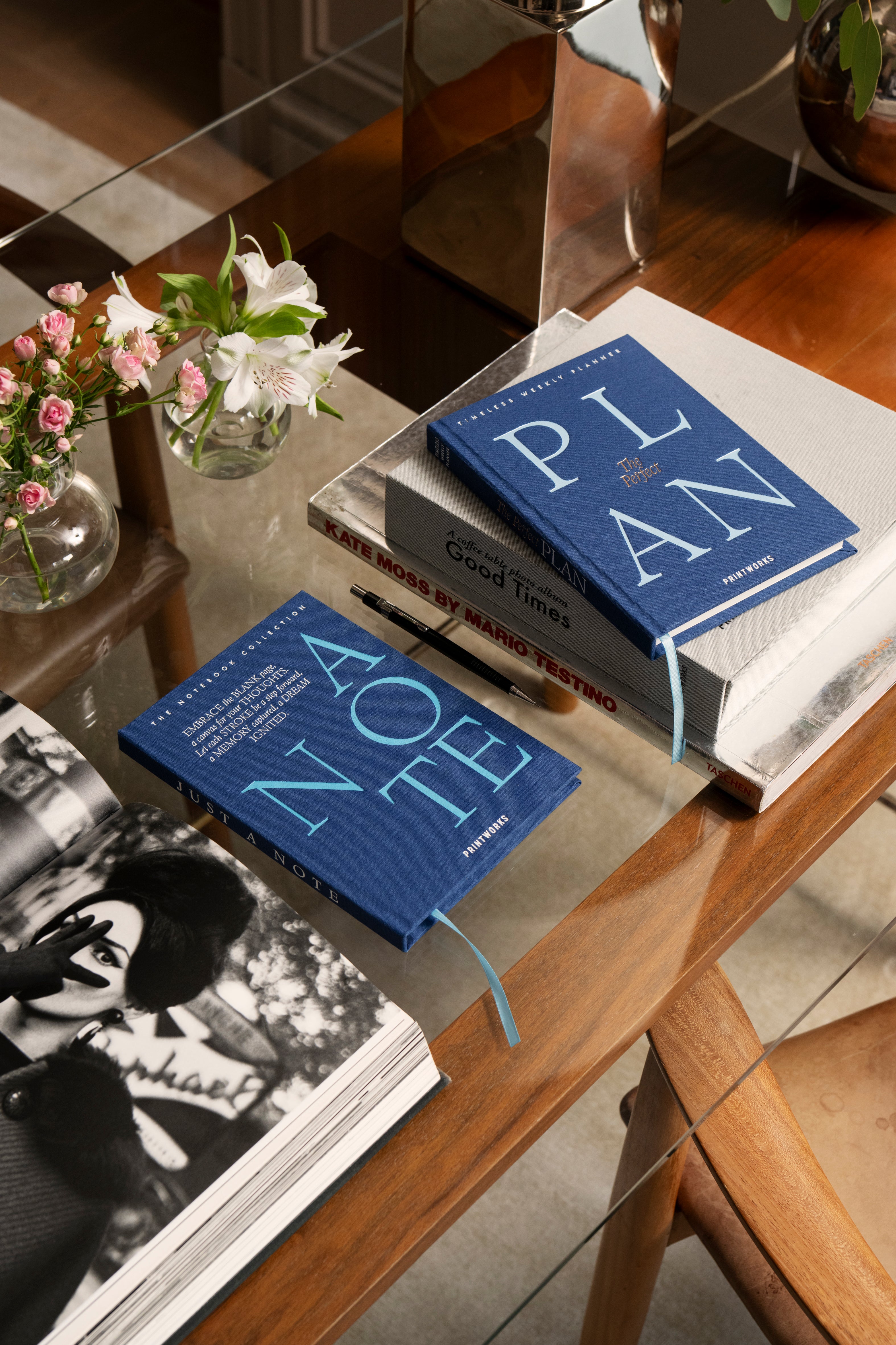 Notizbuch JUST A NOTE granatblau mit blauem Akzent