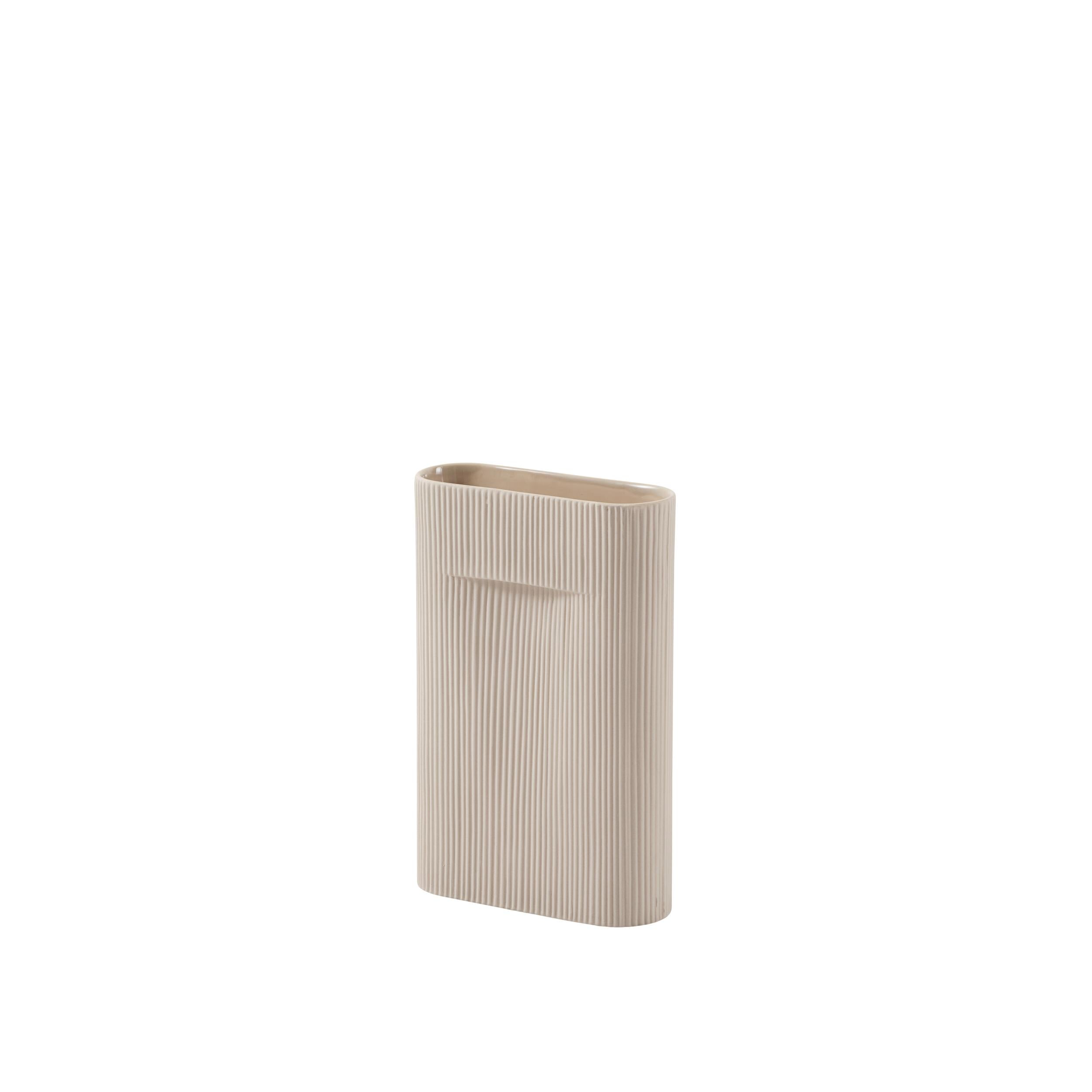 RIDGE beige ceramic vase