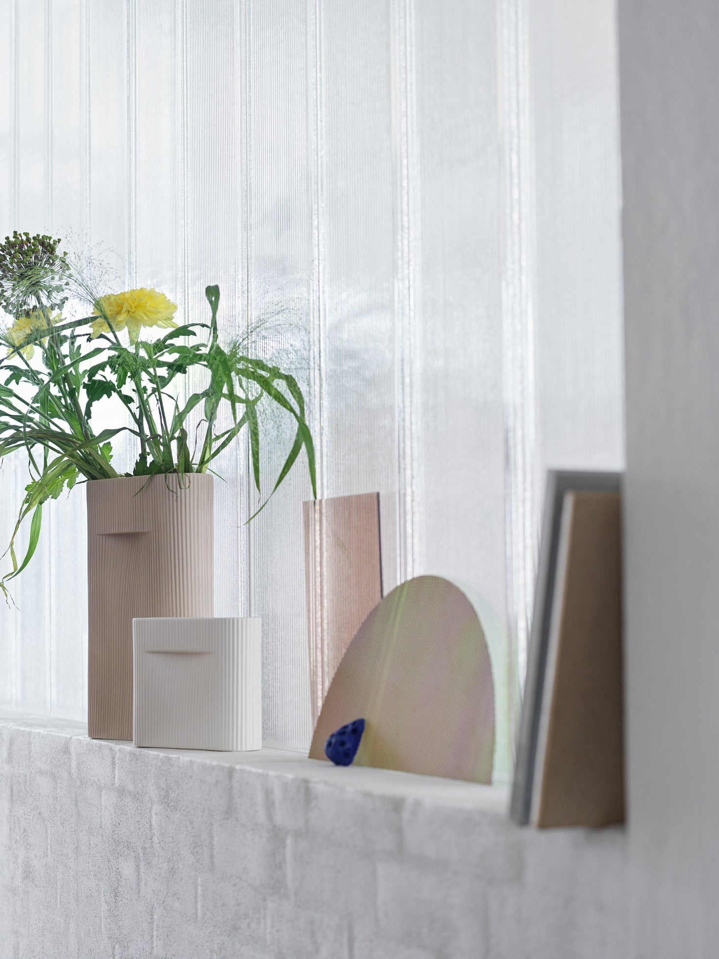 Wazon ceramiczny RIDGE złamana biel