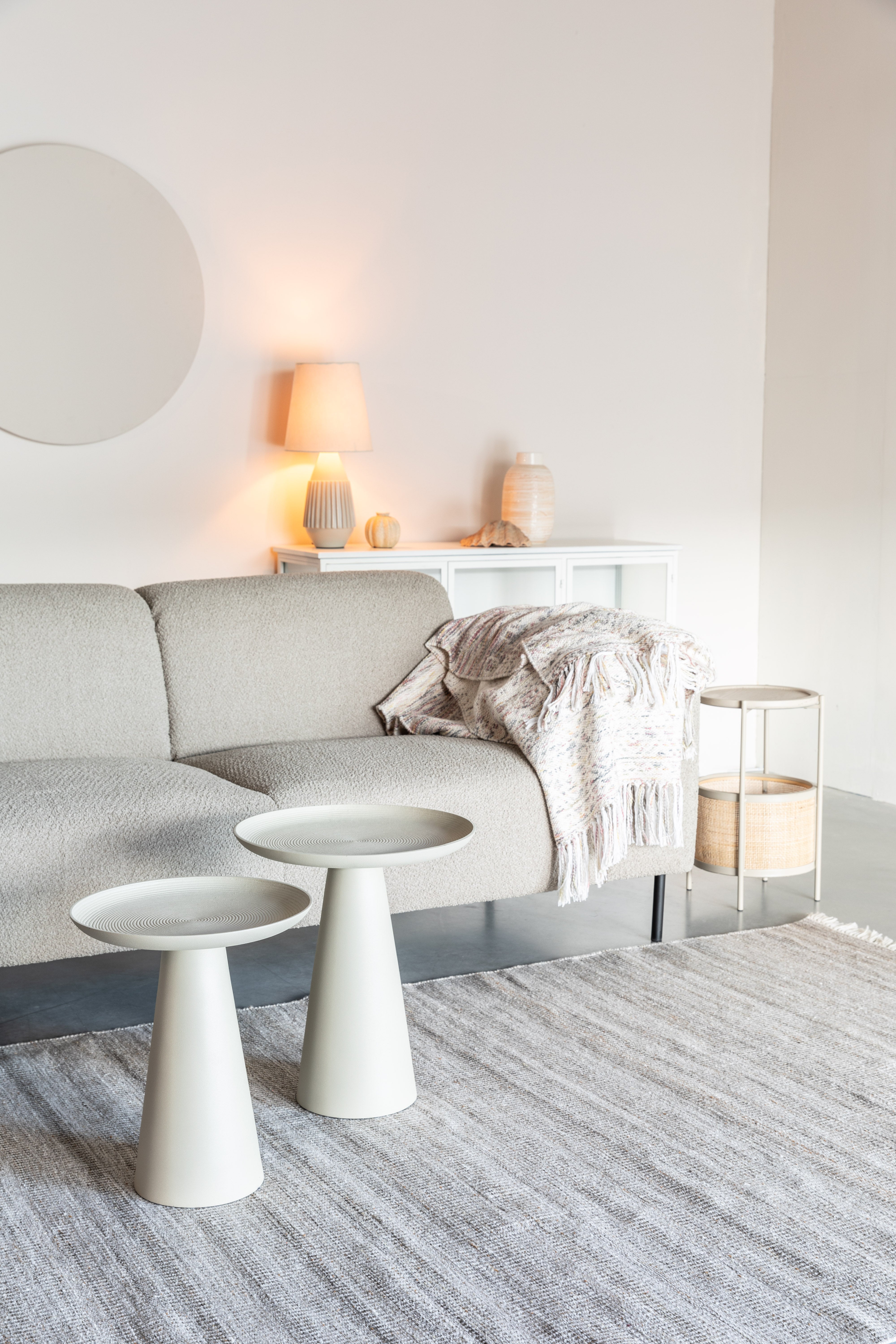 Stolik kawowy RINGAR beżowy – White Label Living