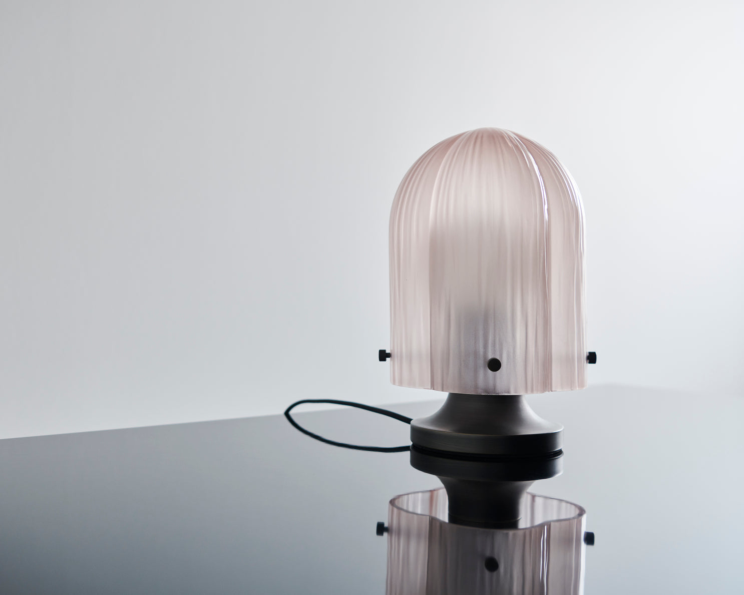 Lampa stołowa SEINE dymione szkło