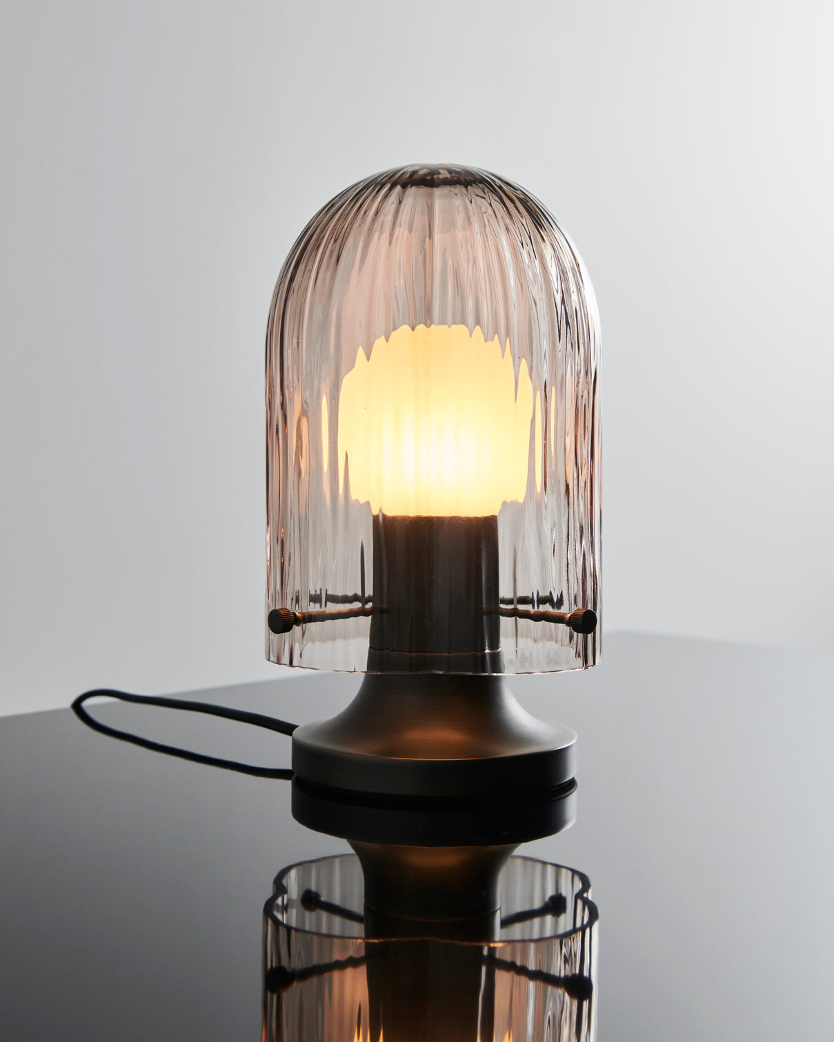 Lampa stołowa SEINE dymione szkło