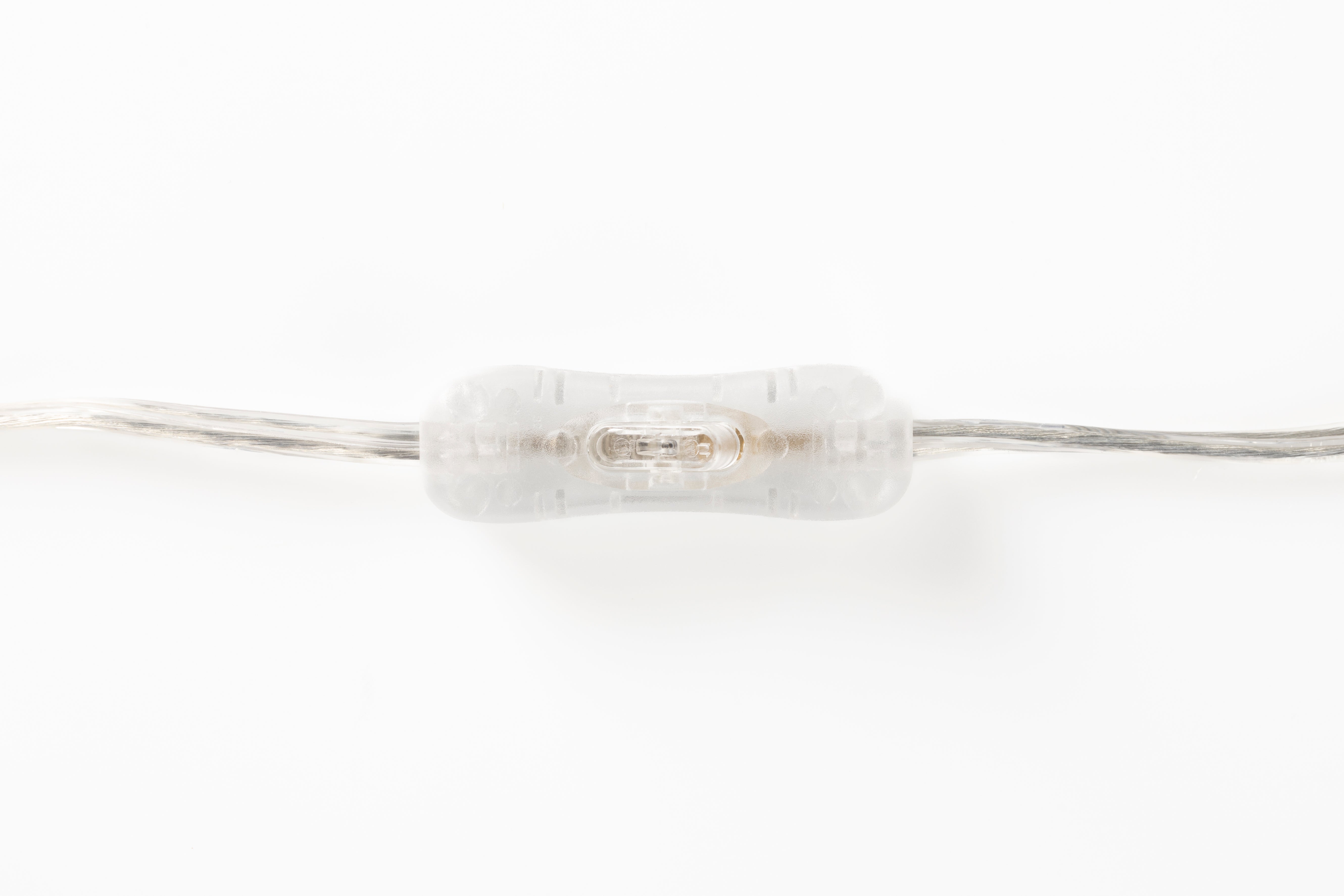 Lampa stołowa SCALLOP złamana biel z drewnianą podstawą