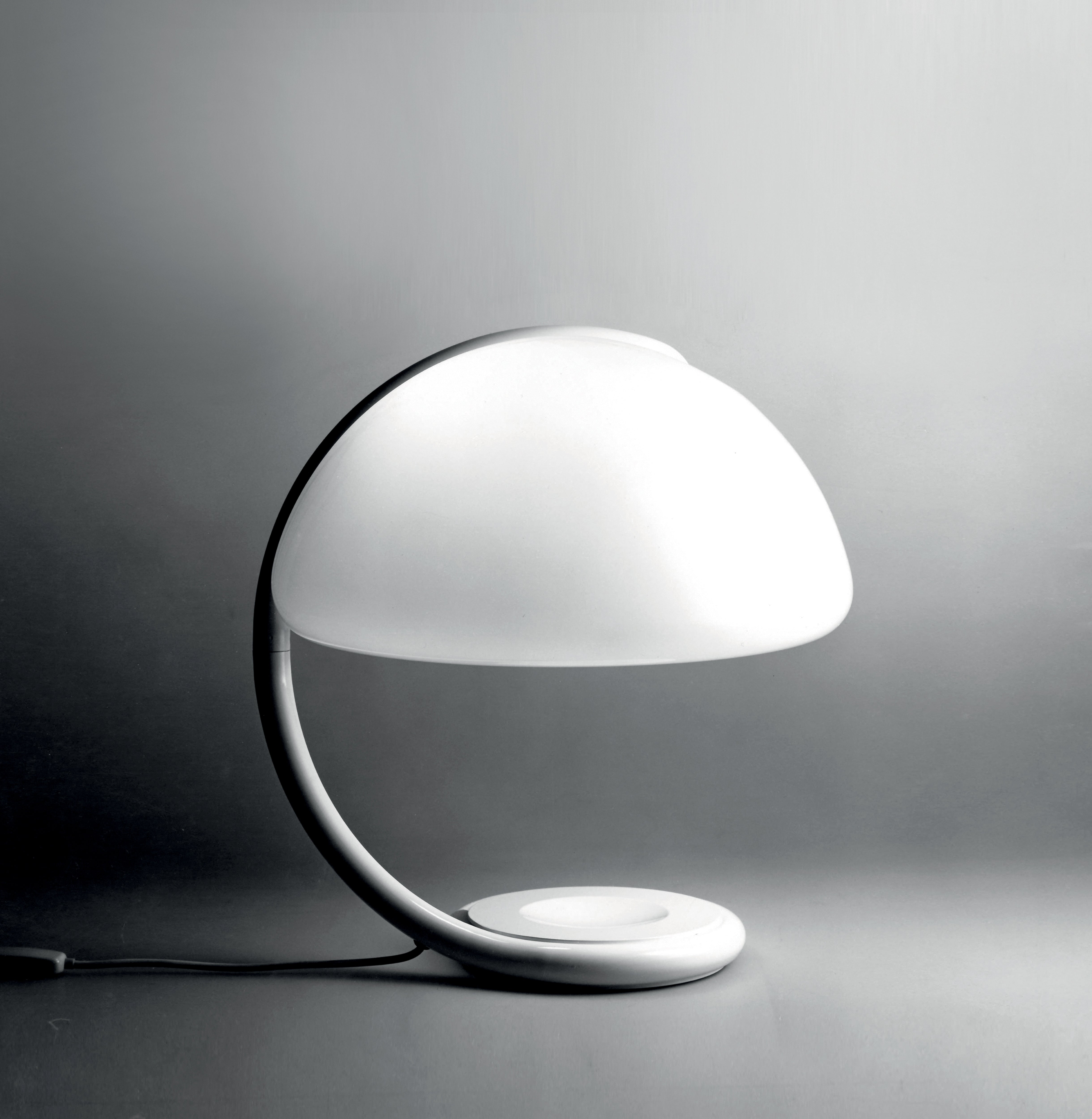 Lampa stołowa SERPENTE opalowy klosz z białą podstawą