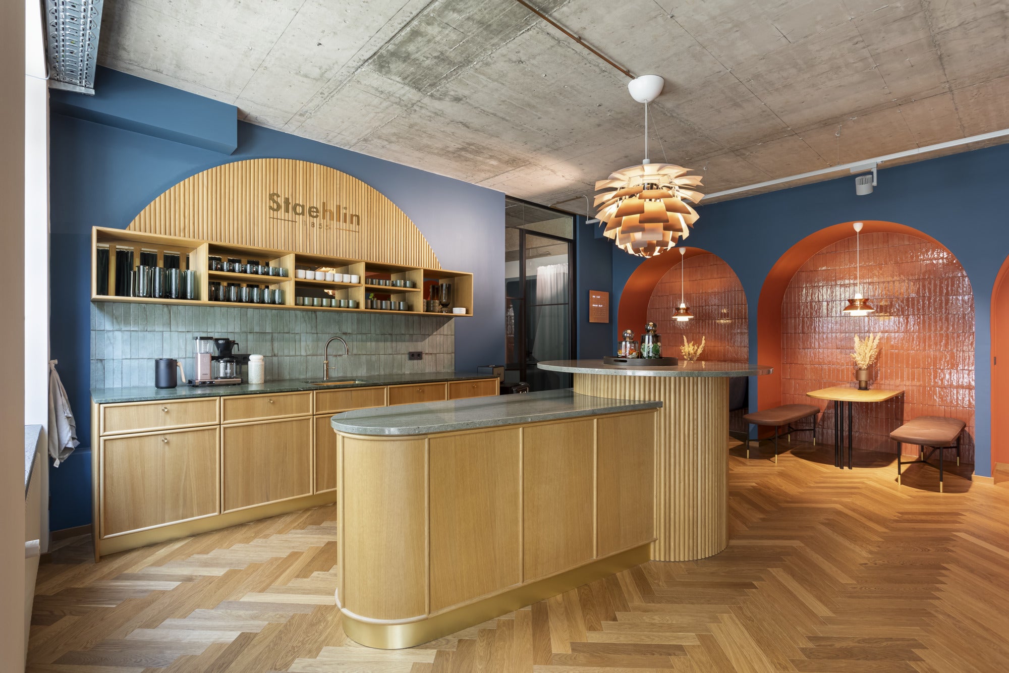 Lampa wisząca DOO-WOP biały z miedzianym wykończeniem