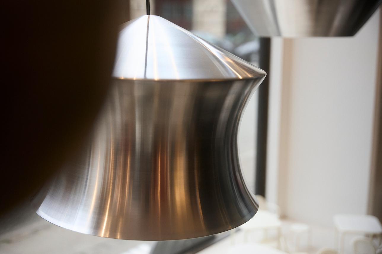 Lampa wisząca UNBEATEN WAIST srebrny