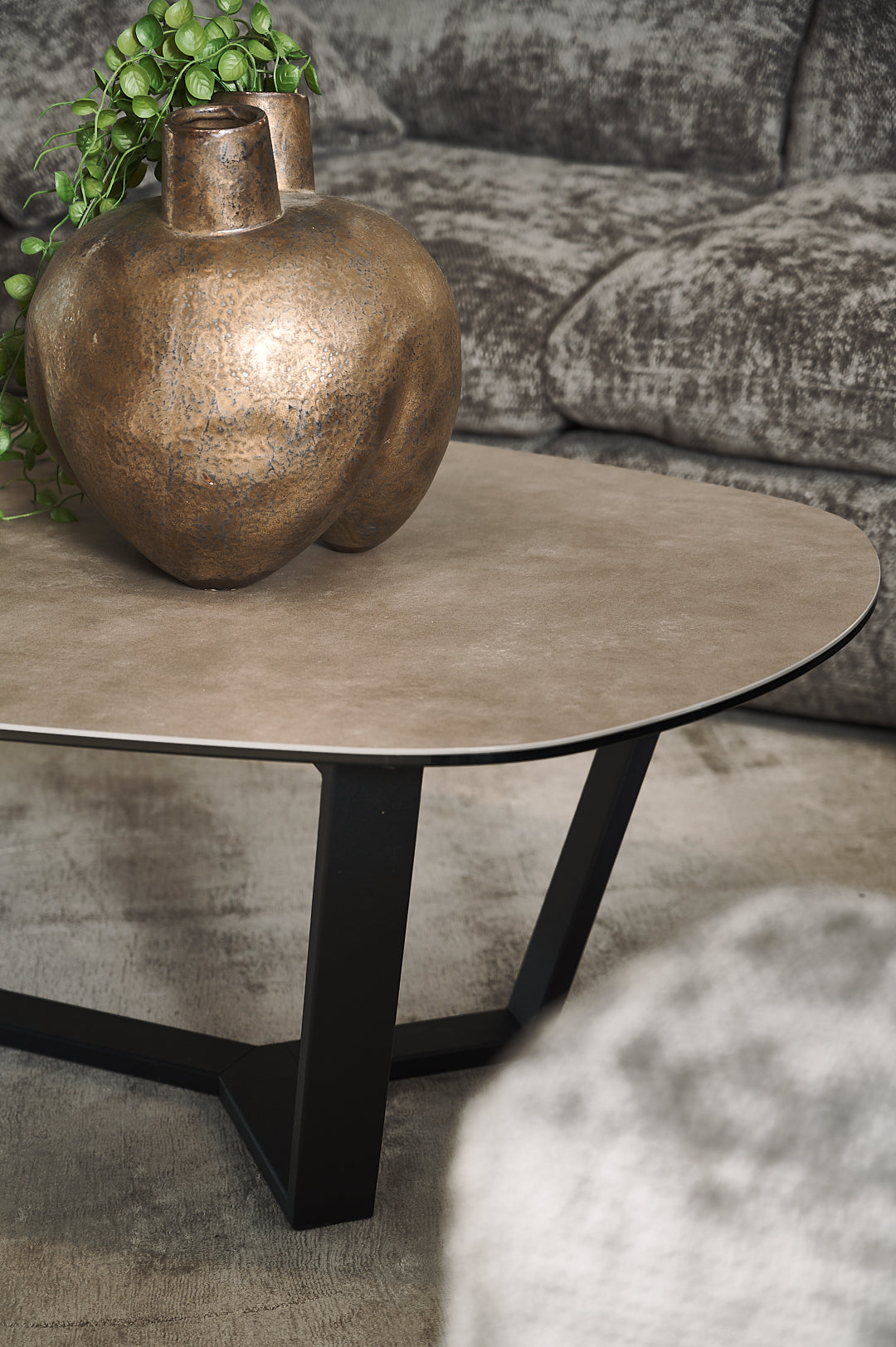 Kaffeetisch BRAGA aus Quarzstein