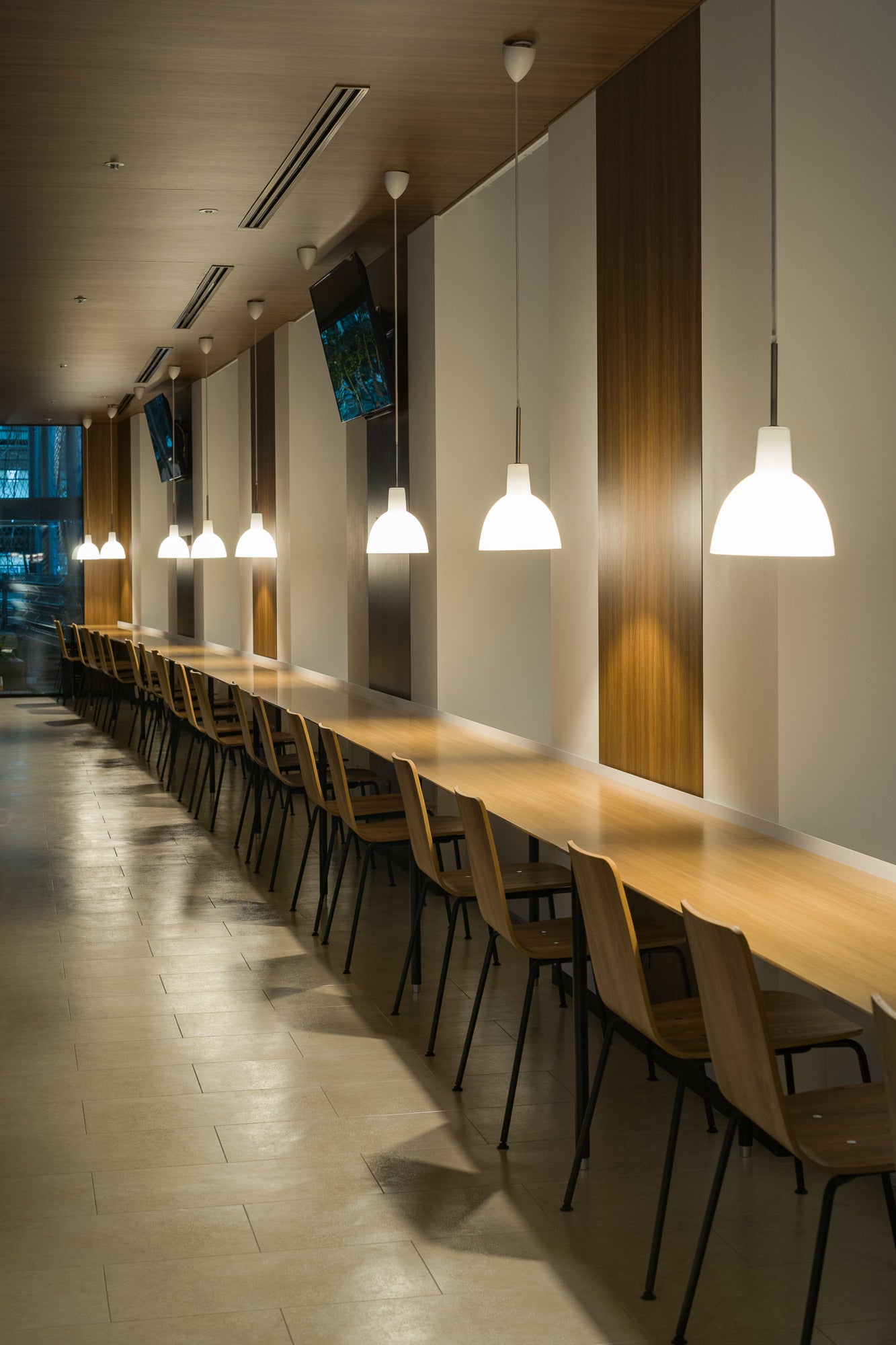 Lampa wisząca TOLDBOD GLASS biały