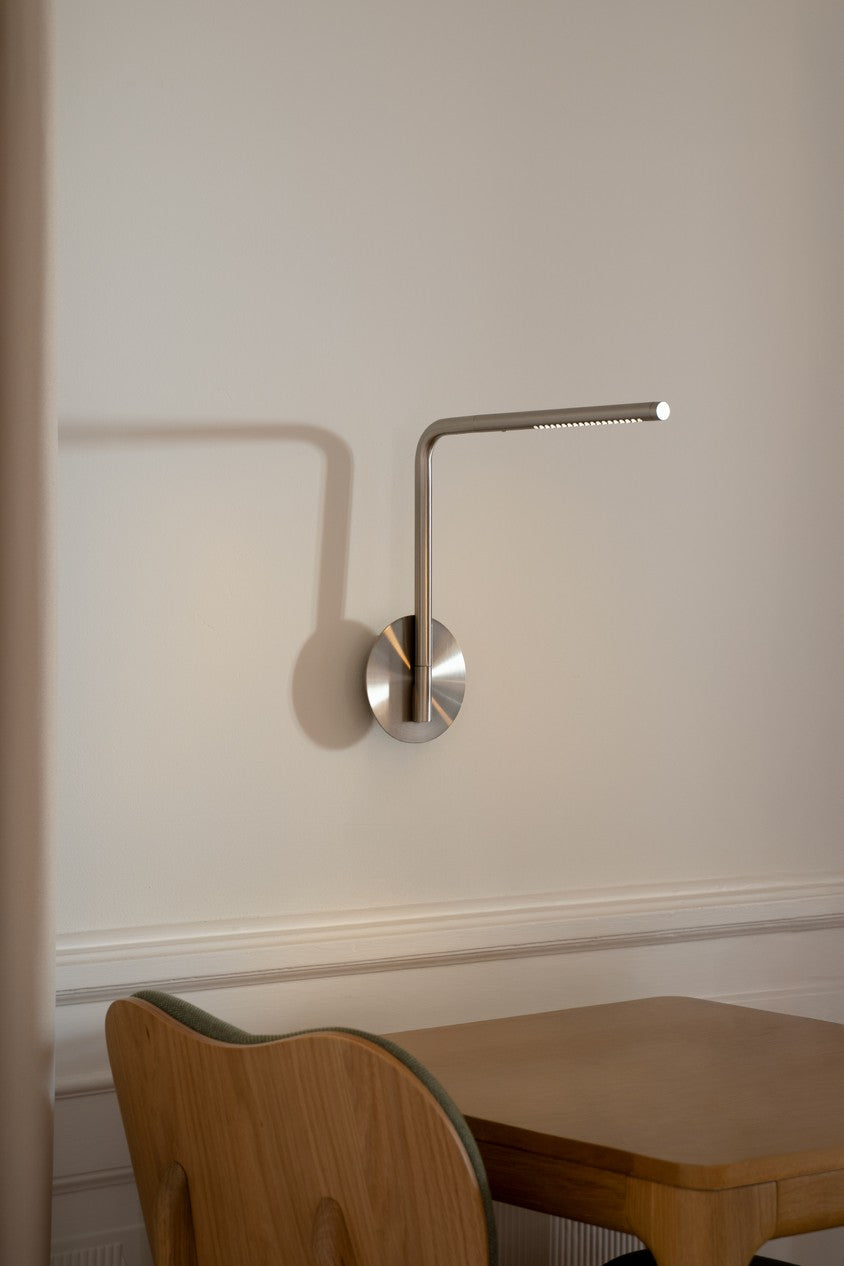 Adjustable Wall Lamp OMNI PIVOT Silver