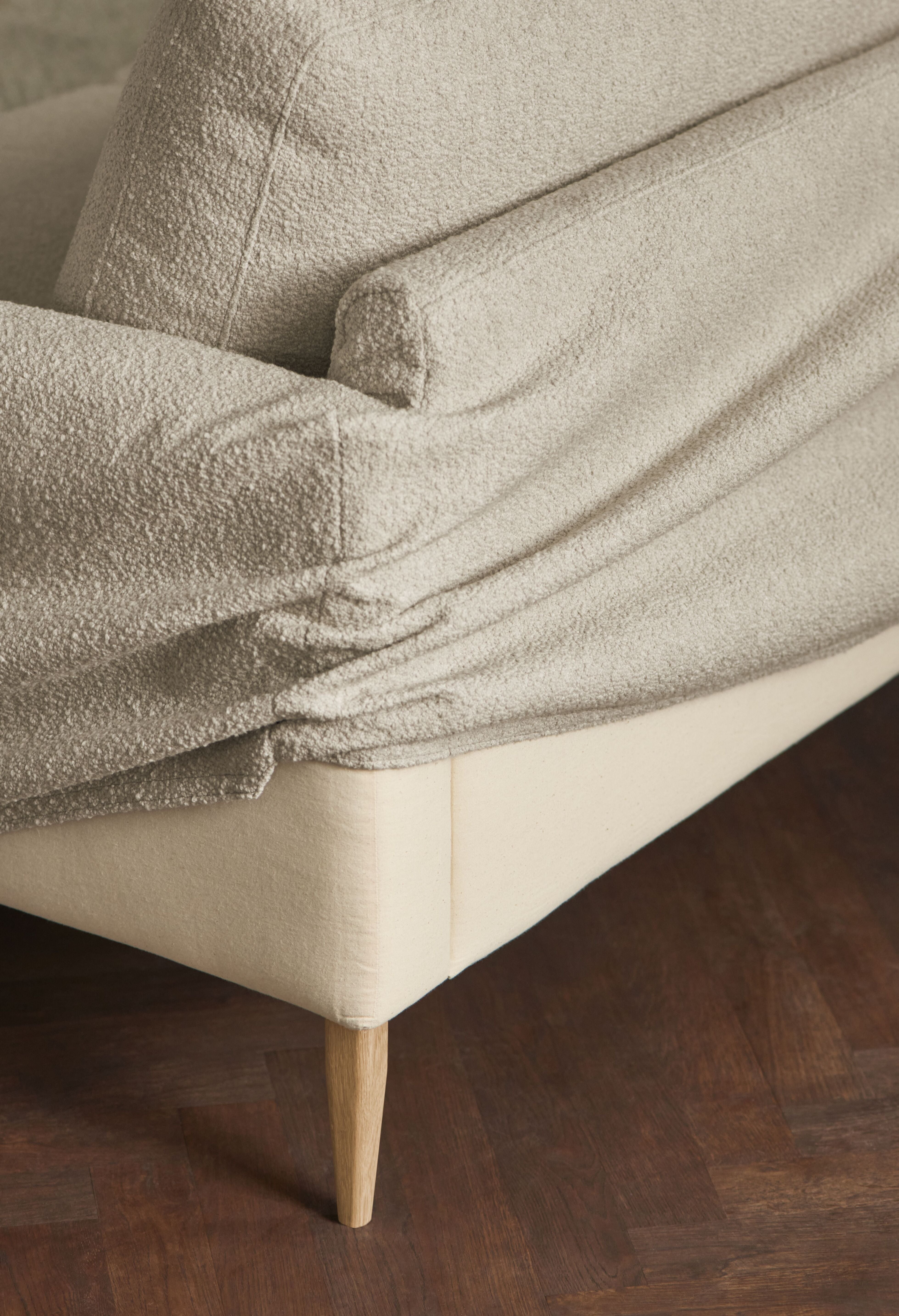 Sofa 4-osobowa VENEDA SLIM szara stalowa podstawa