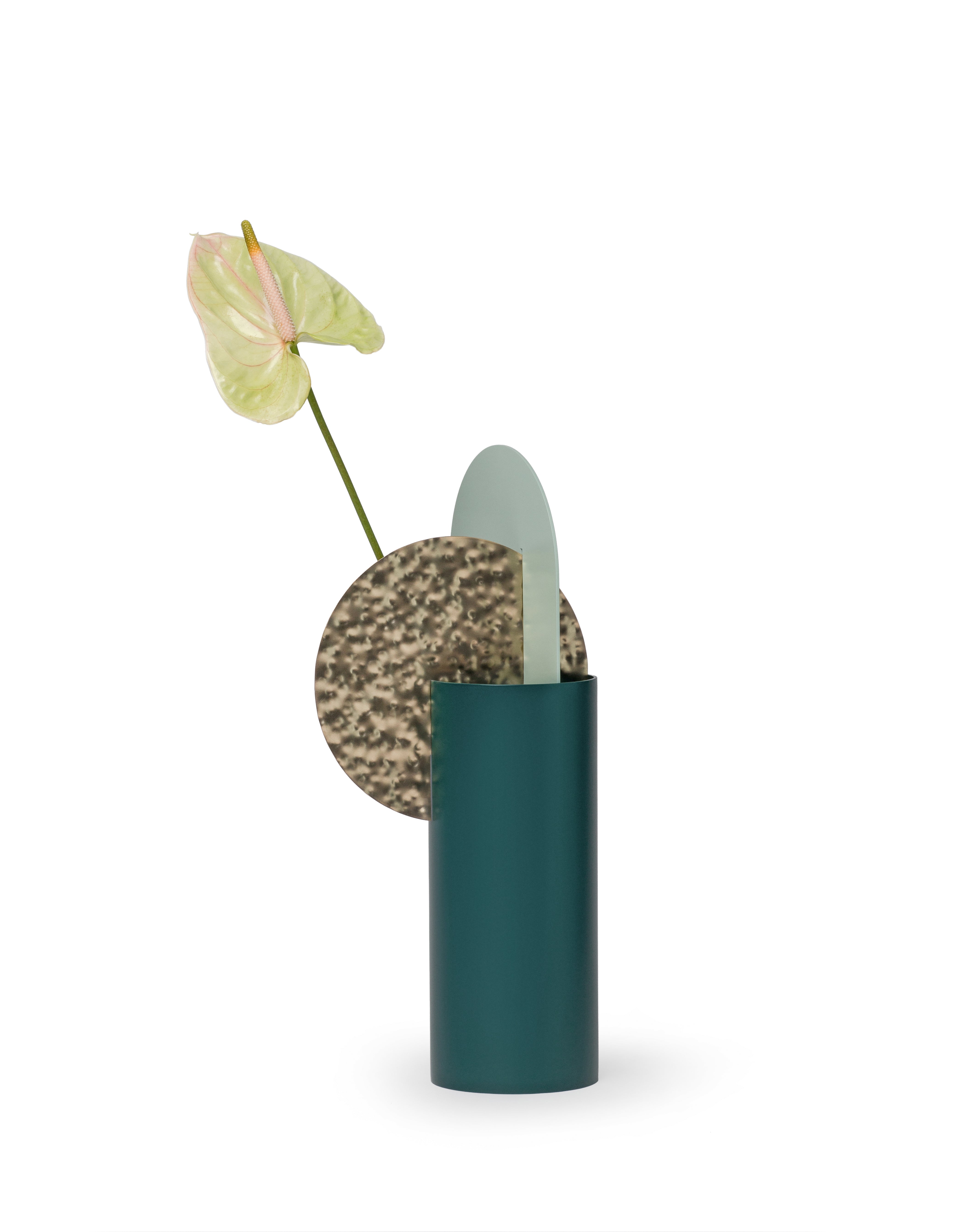 Vase YERMILOV - NUMMERIERTE EDITION grün mit Messing