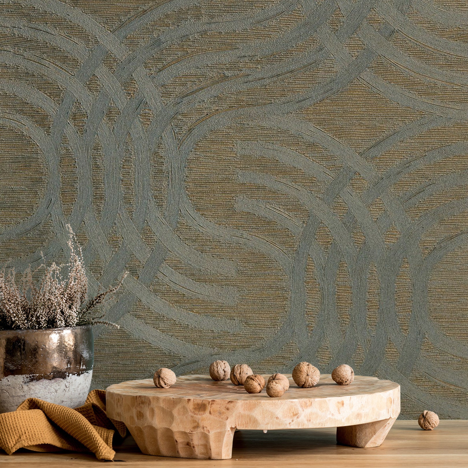 Tapeta metaliczna z abstrakcyjnym wzorem AURARIA - VERT DE GRIS/DORE zielony ze złotym