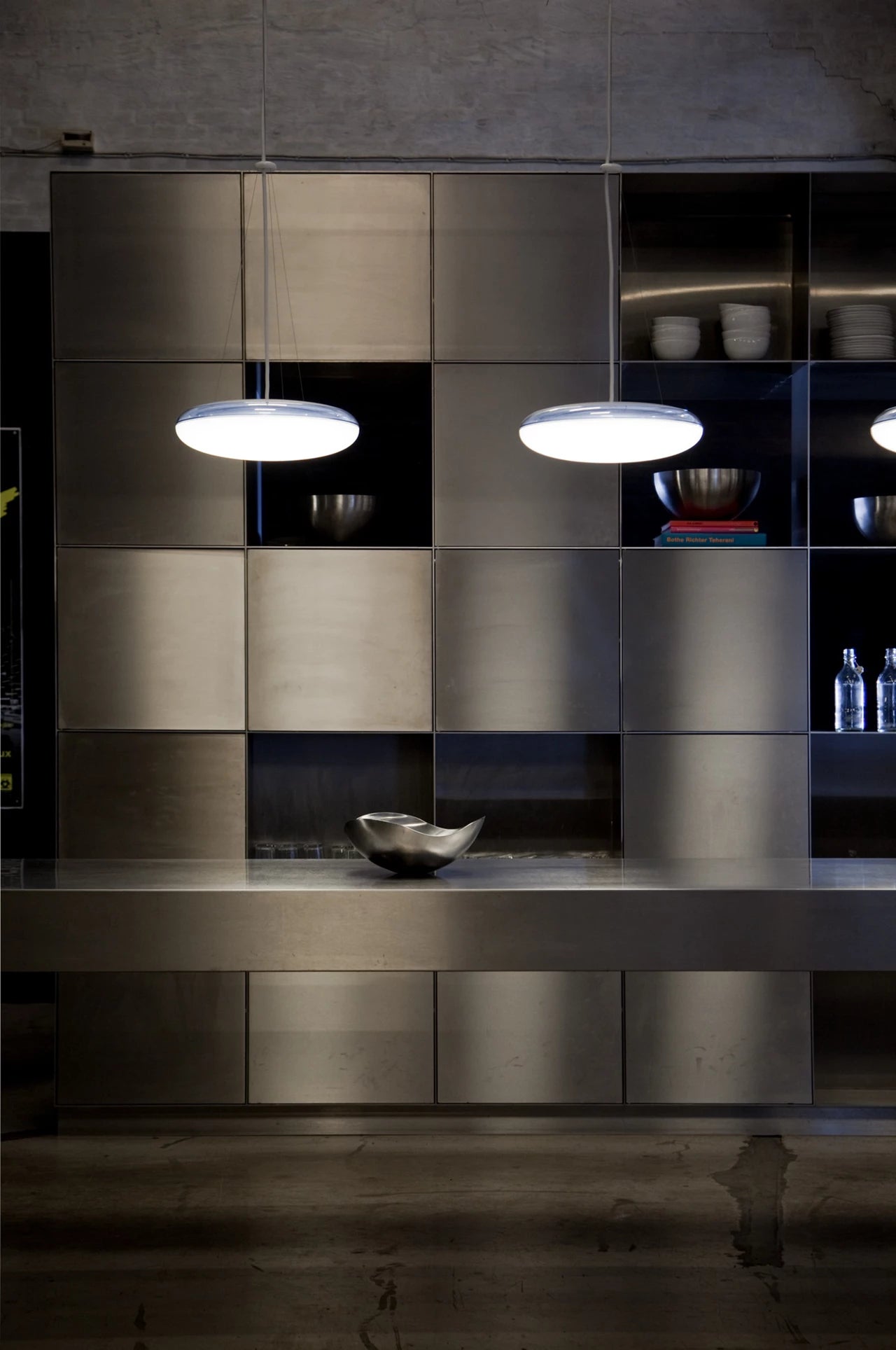 Lampa wisząca SILVERBACK biały ze srebrnym