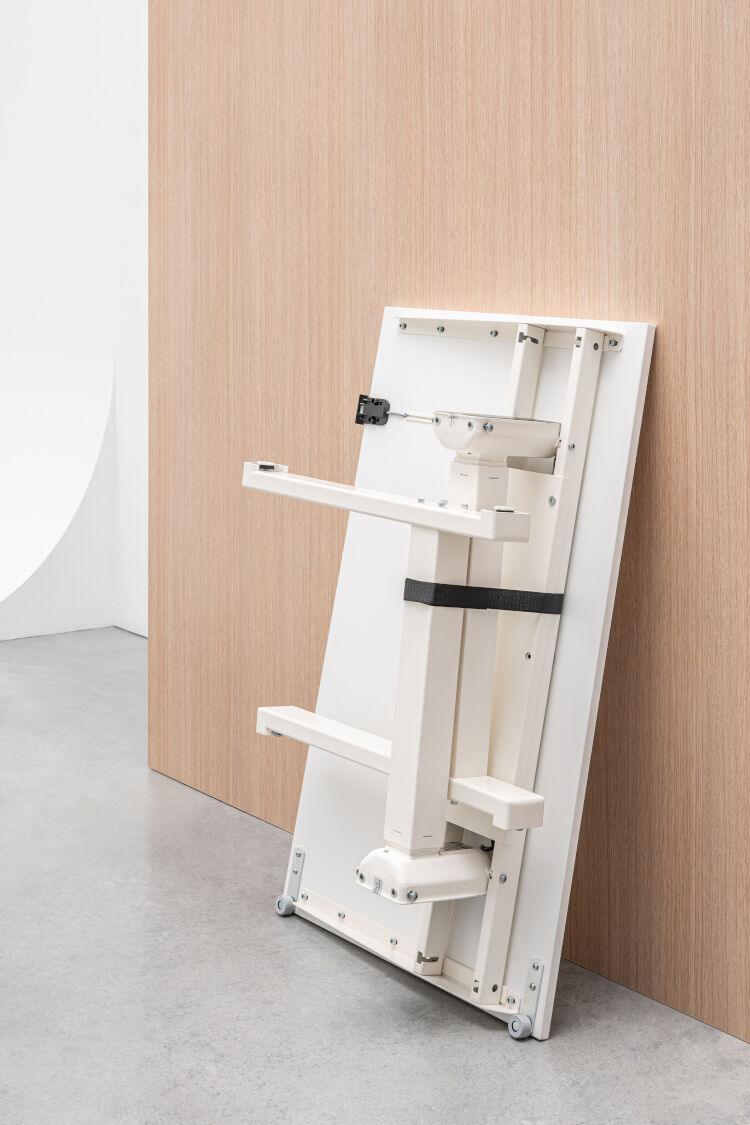 Biurko COMPACT DRIVE z elektryczną regulację blatu MDD    Eye on Design