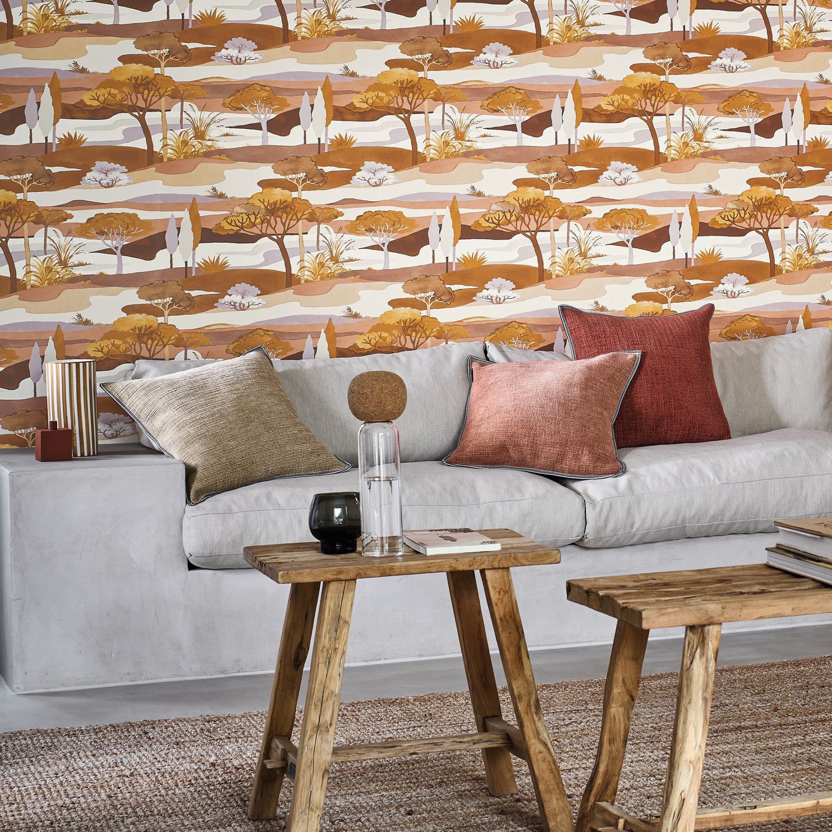 Tapete mit Landschafts- und Pflanzenmotiv CAP FERRET - OCRE/NUDE orange mit beige