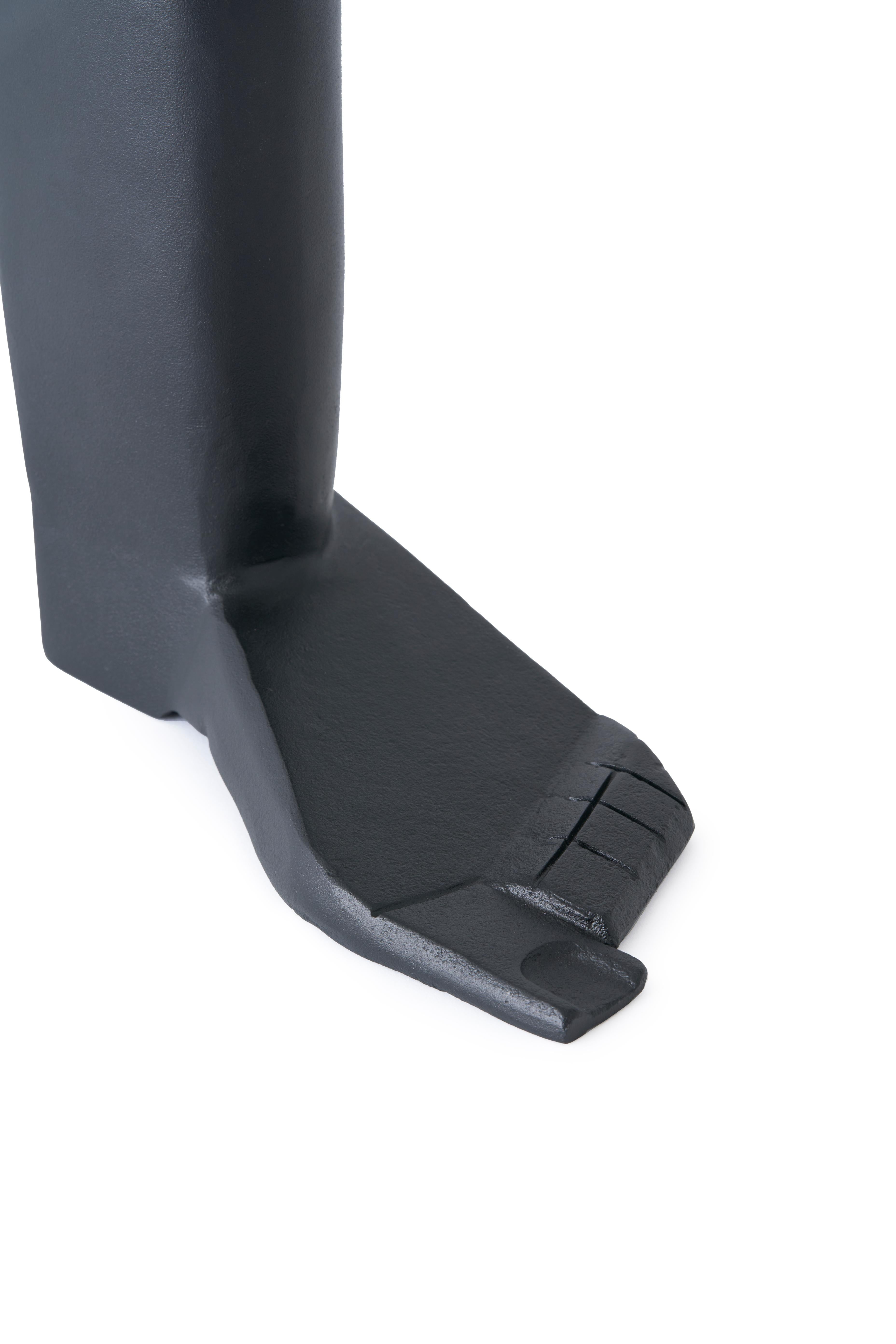 Dekoration CAST FOOT schwarz