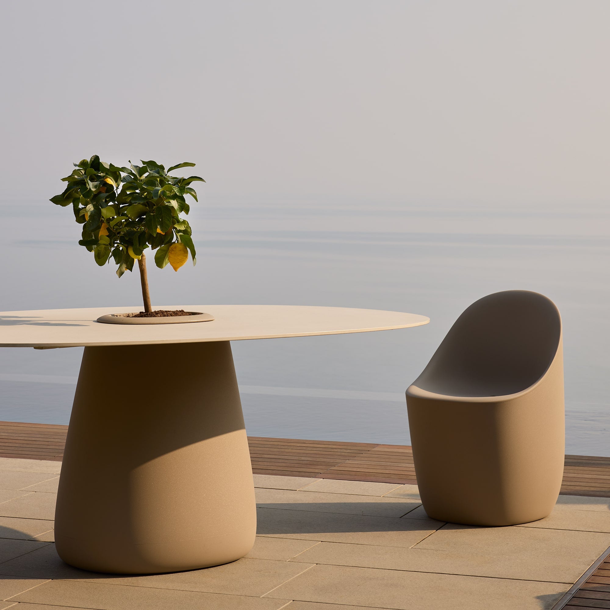 COBBLE white outdoor chair