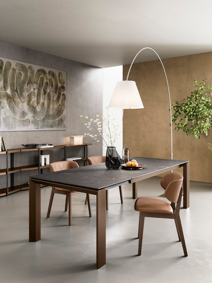 Extendable table OMNIA with a brown top and dark wooden base