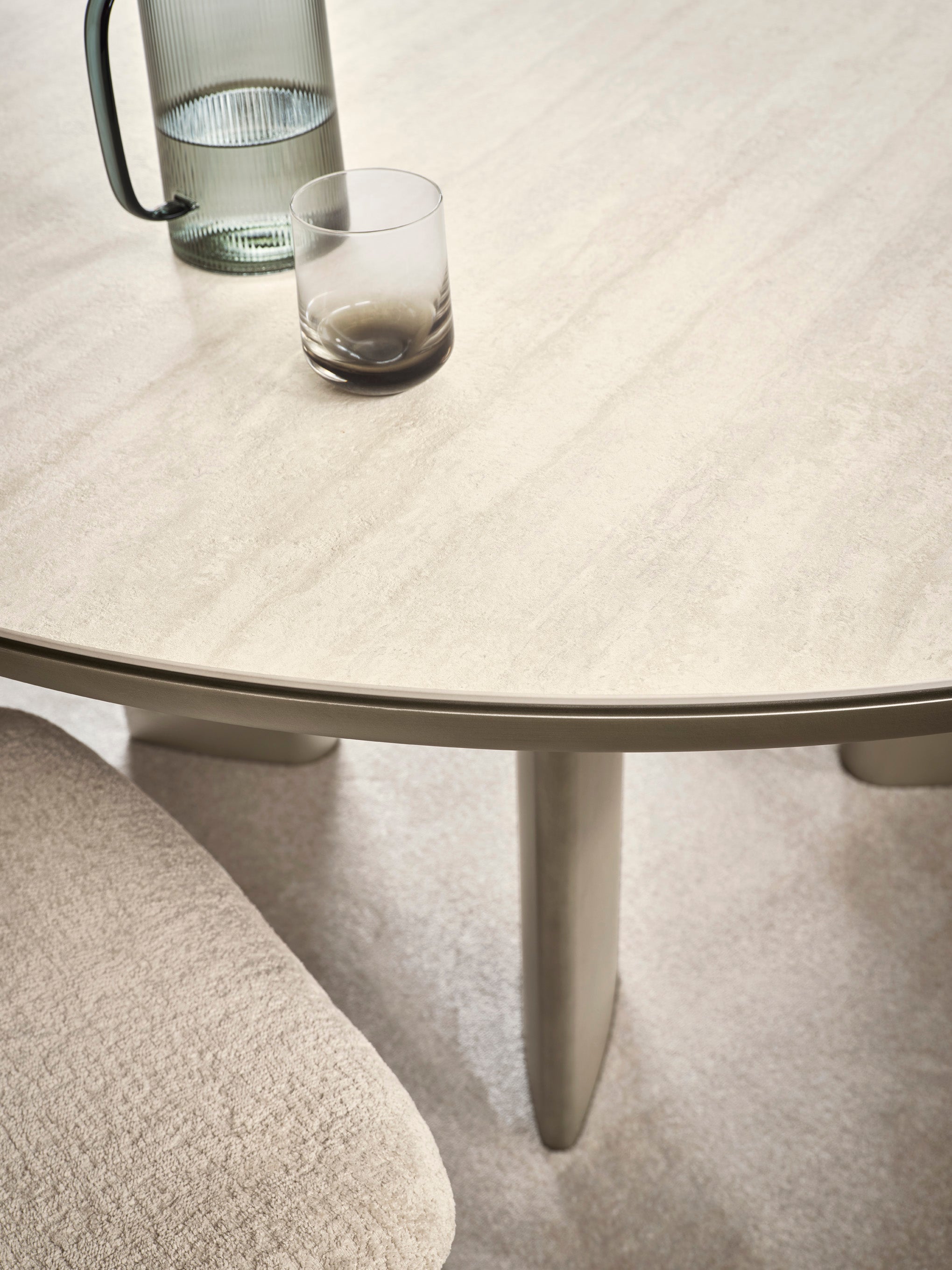 Round Table SANDY with Beige Top and Beige Base