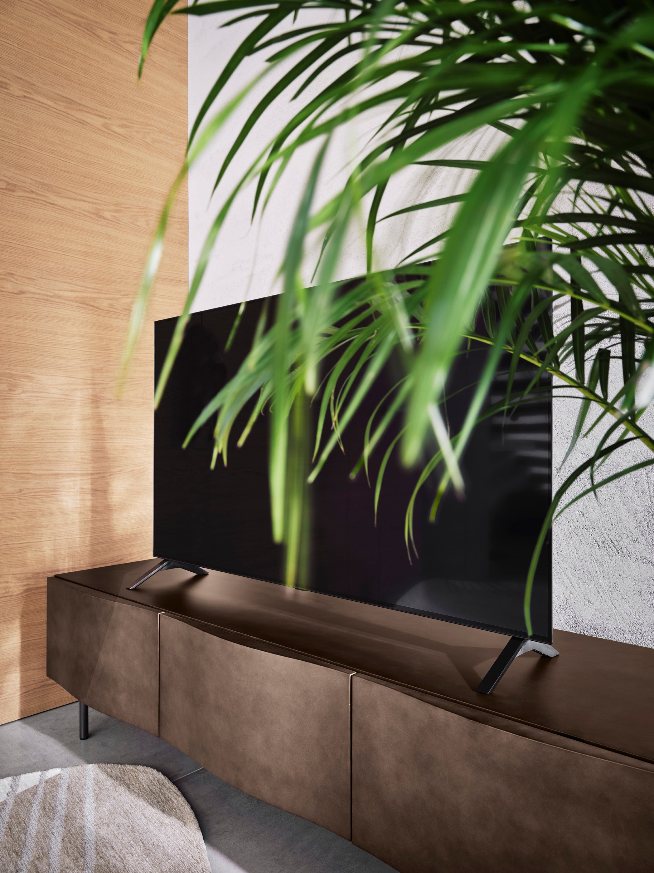 Kommode SINUOSA braun