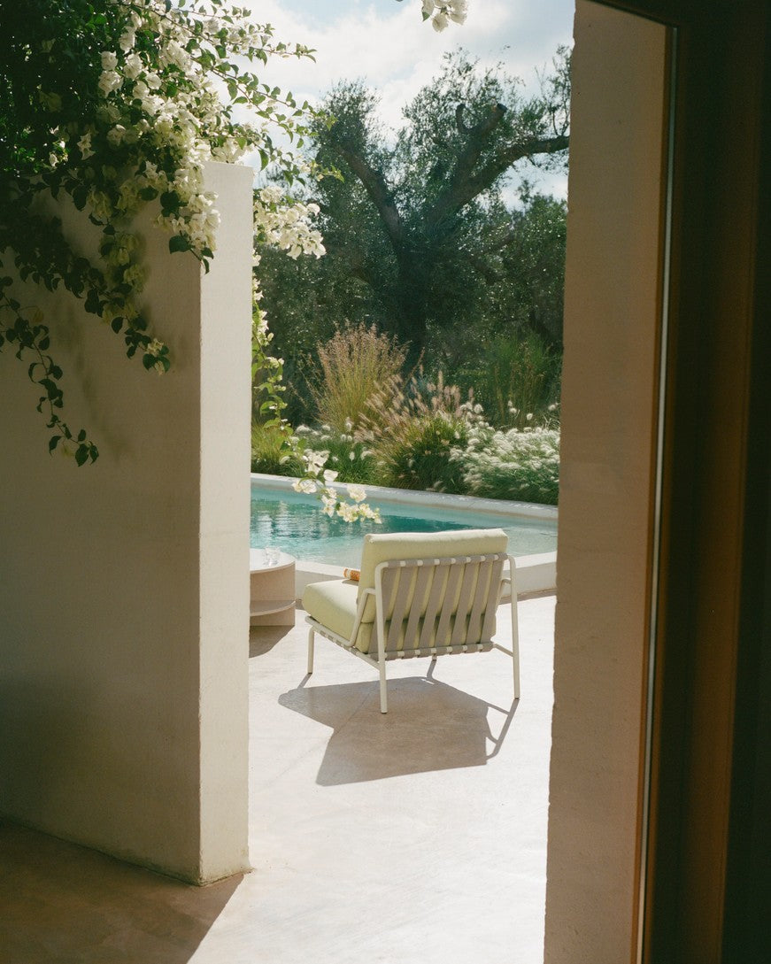 Outdoor Armchair SETTLE Gray with Green Base [Amelia]