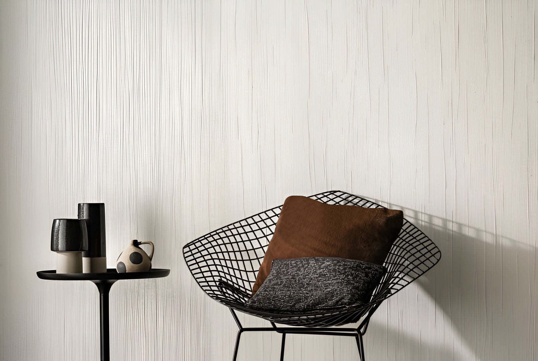 Textile wallpaper with a structural canvas imitation ATALANTA - MARRON GLACÉ gray