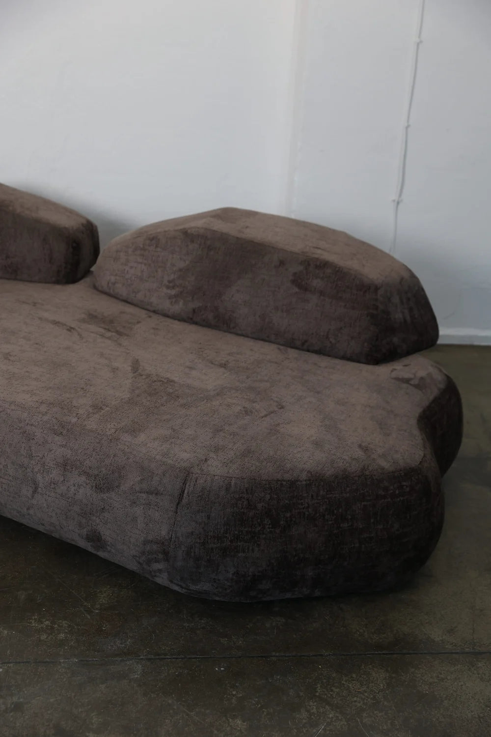Sofa MONUMENT NO 1 tapicerowana