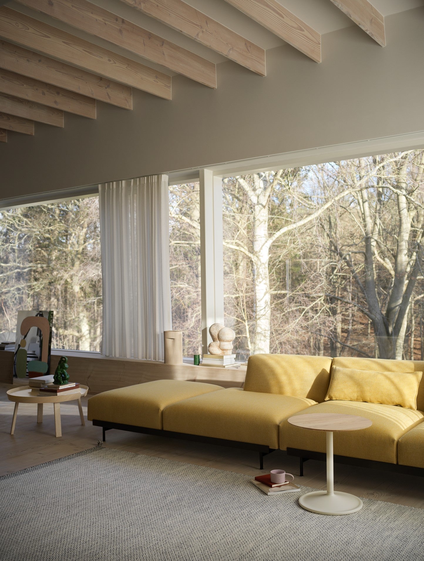 Couchtisch AROUND aus Eichenholz