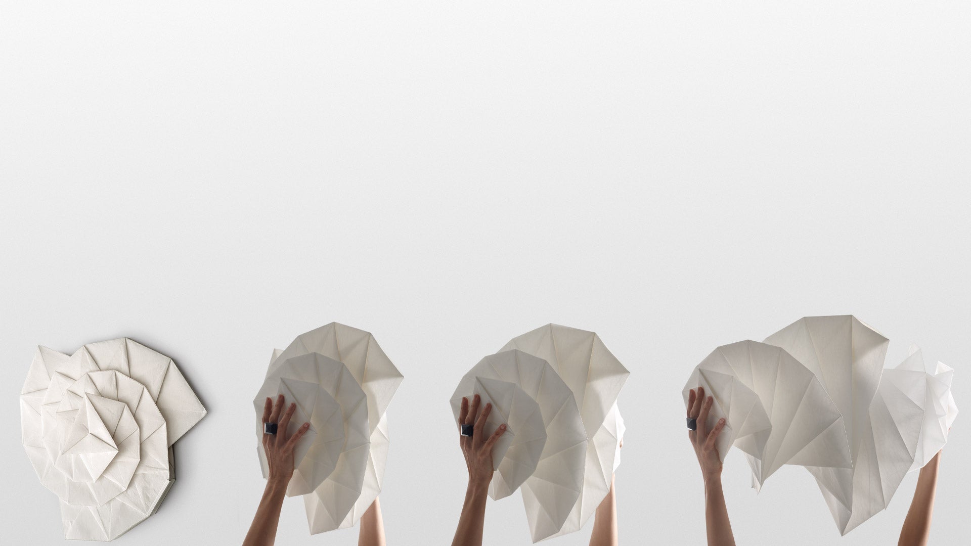 Tischlampe MENDORI weiß