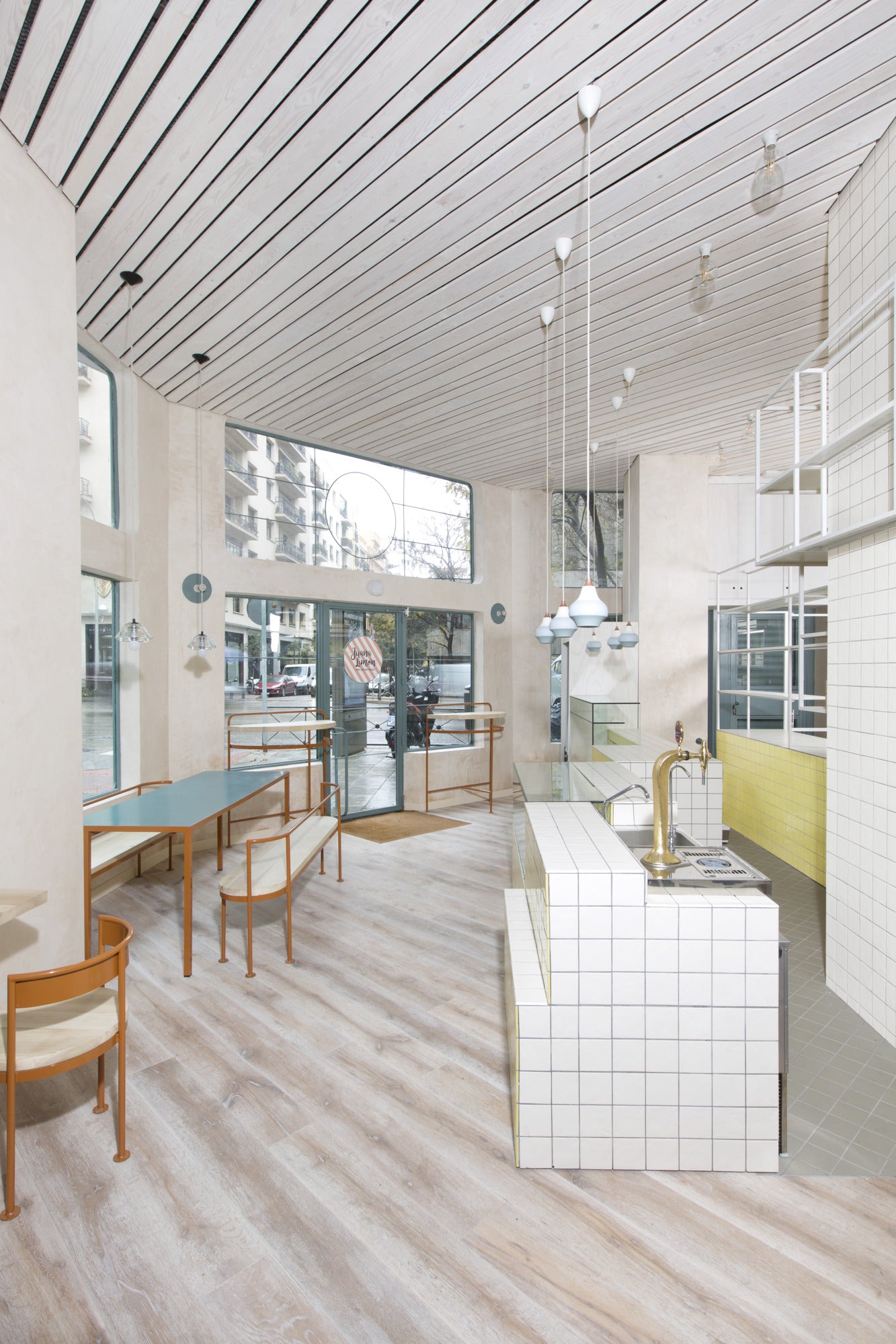 Lampa wisząca CIRQUE biały z szarą końcówką