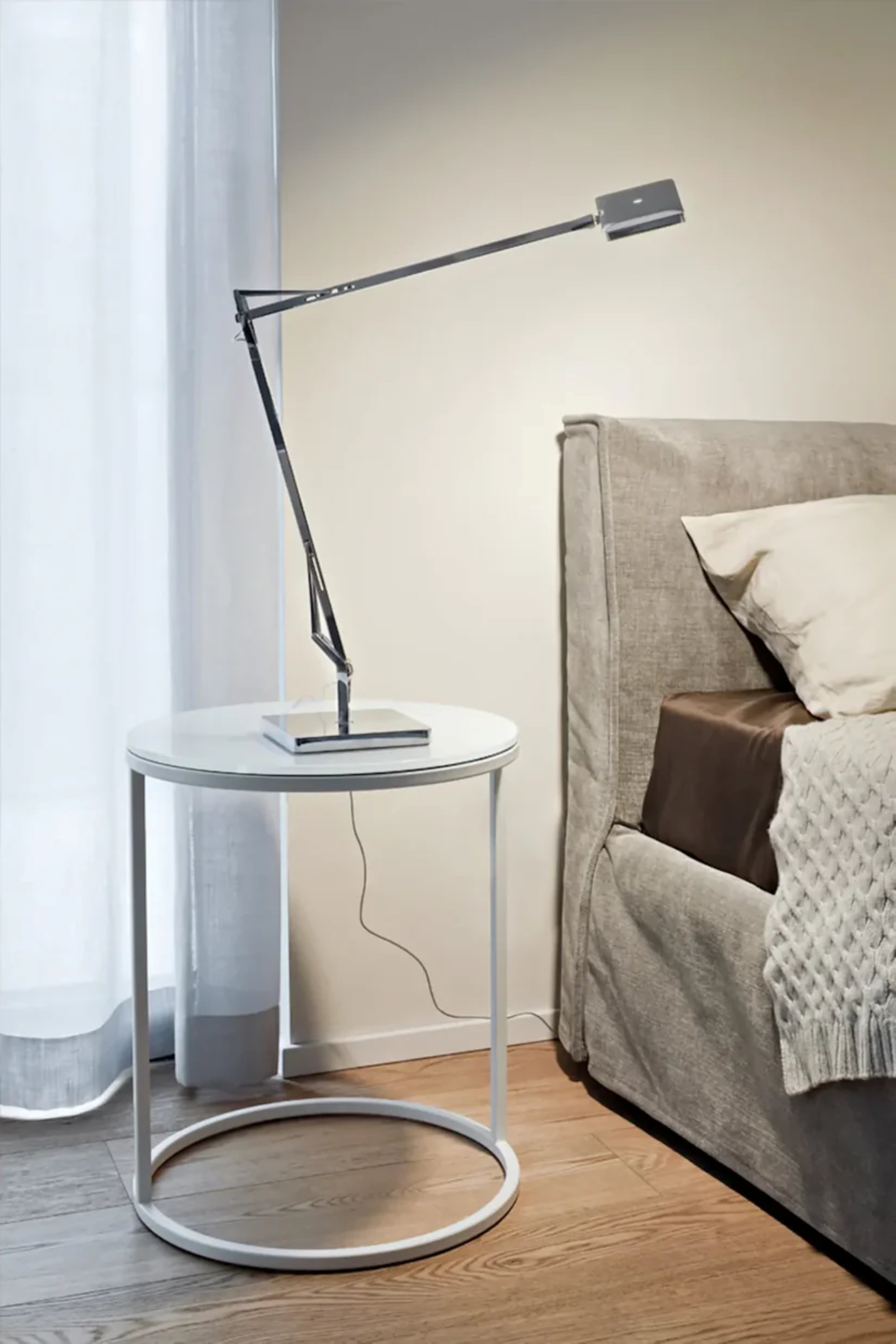 KELVIN EDGE BASE Desk Lamp Gray