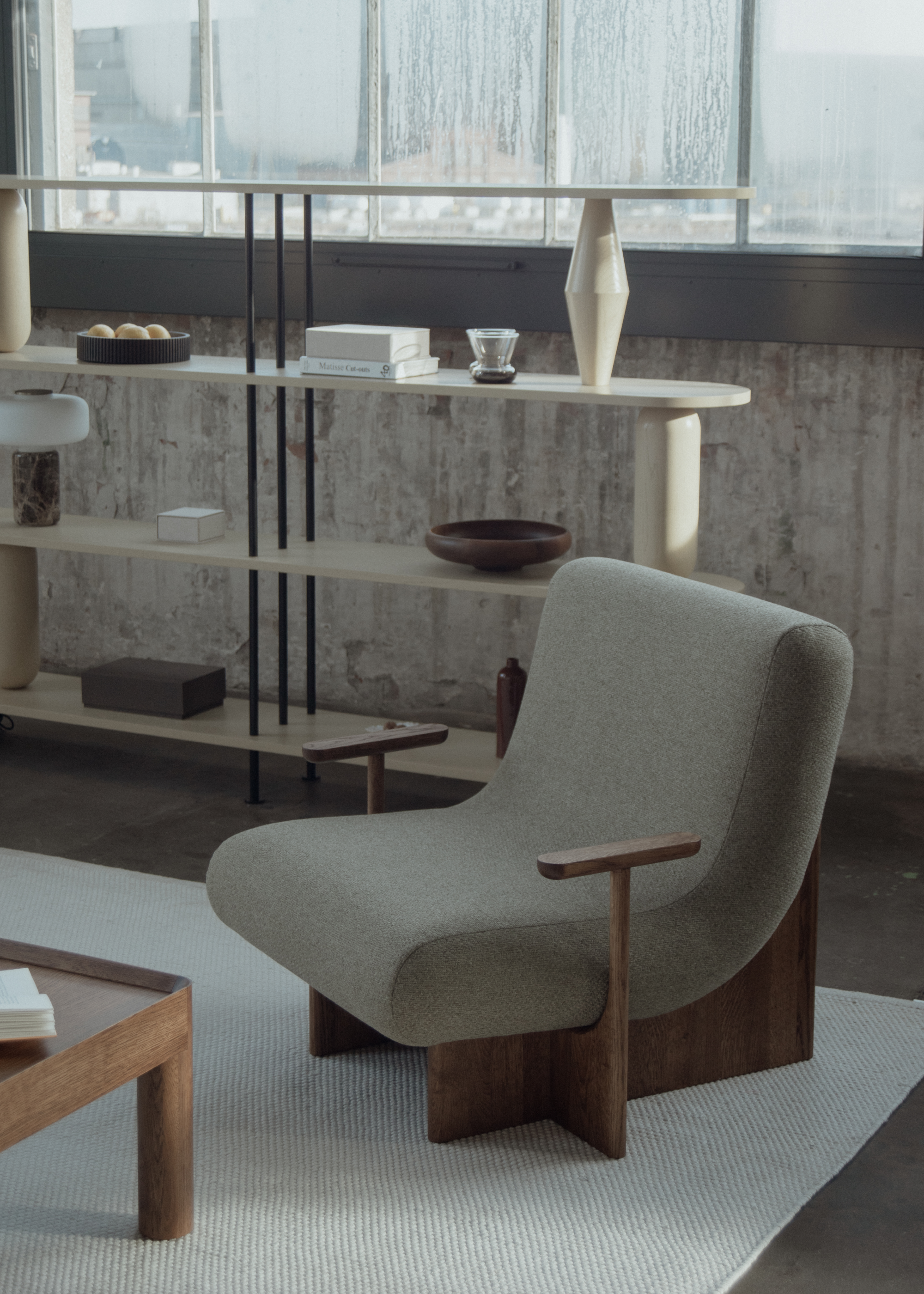 KIVO Armchair in Green with Dark Oak Base