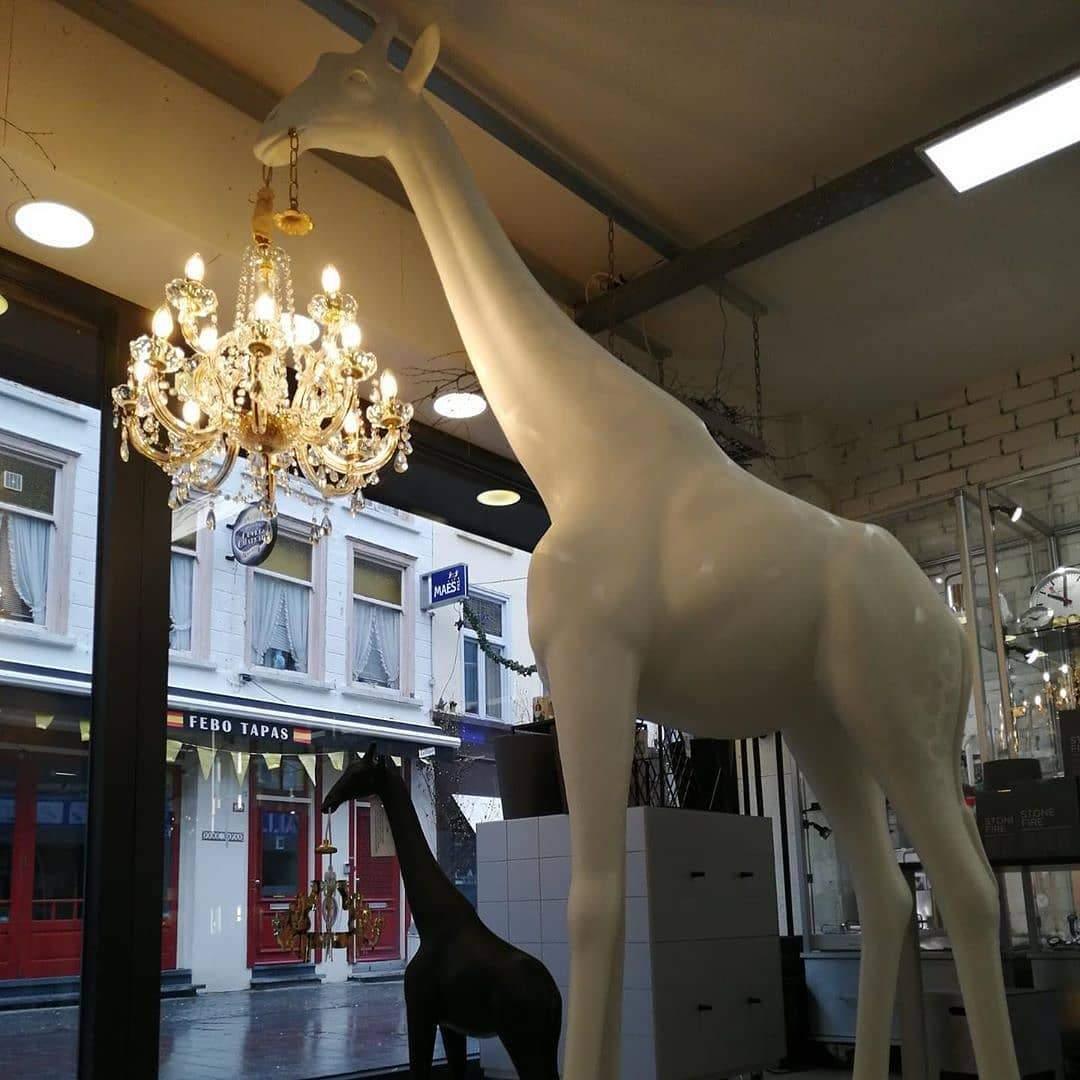 Lampa GIRAFFE IN LOVE M biała Qeeboo    Eye on Design