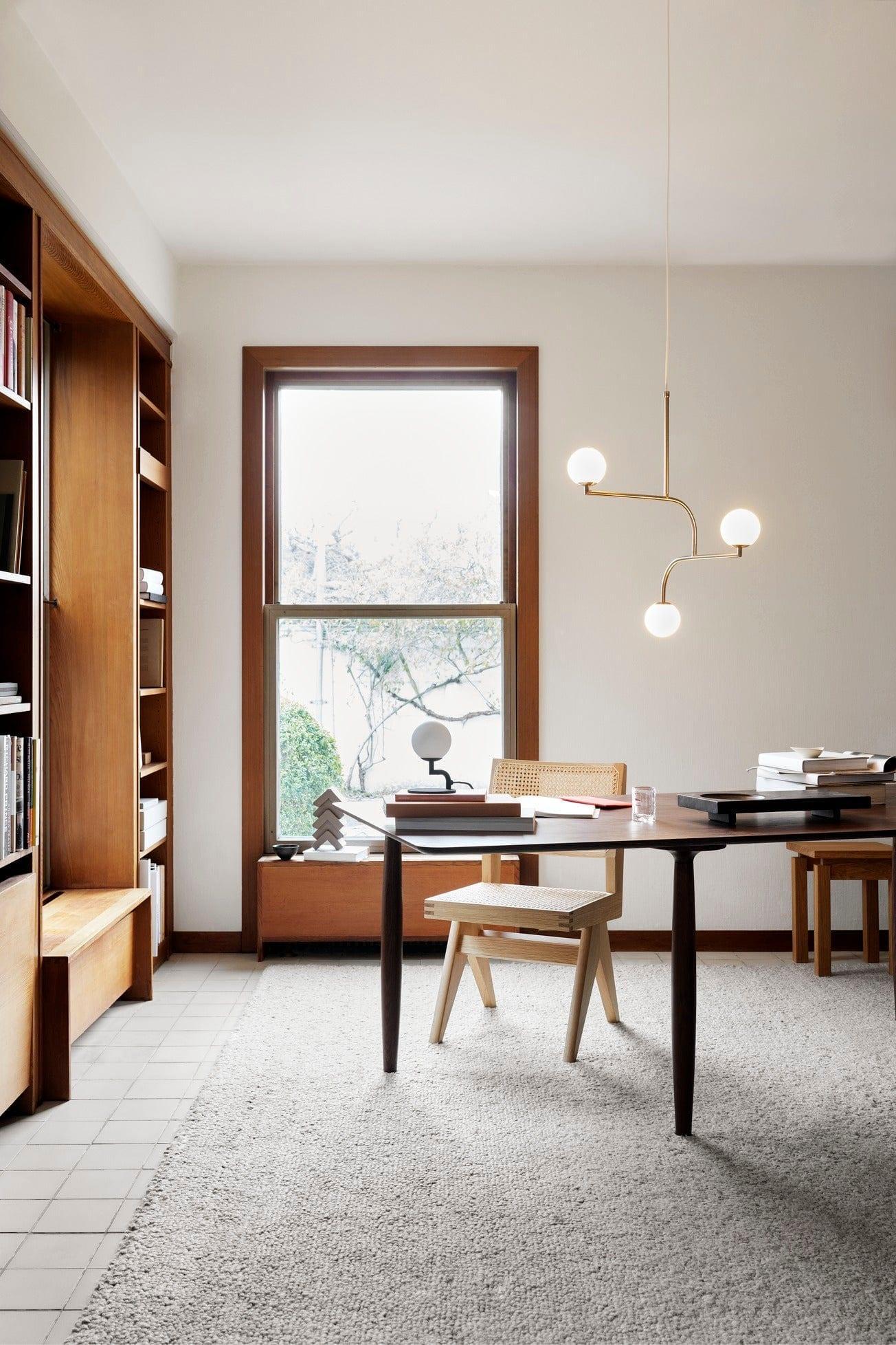 Lampa stołowa MOBIL czarny Pholc    Eye on Design