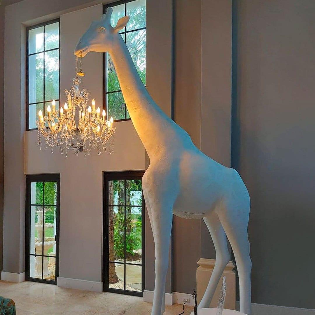 Lampa zewnętrzna GIRAFFE IN LOVE XL biała Qeeboo    Eye on Design