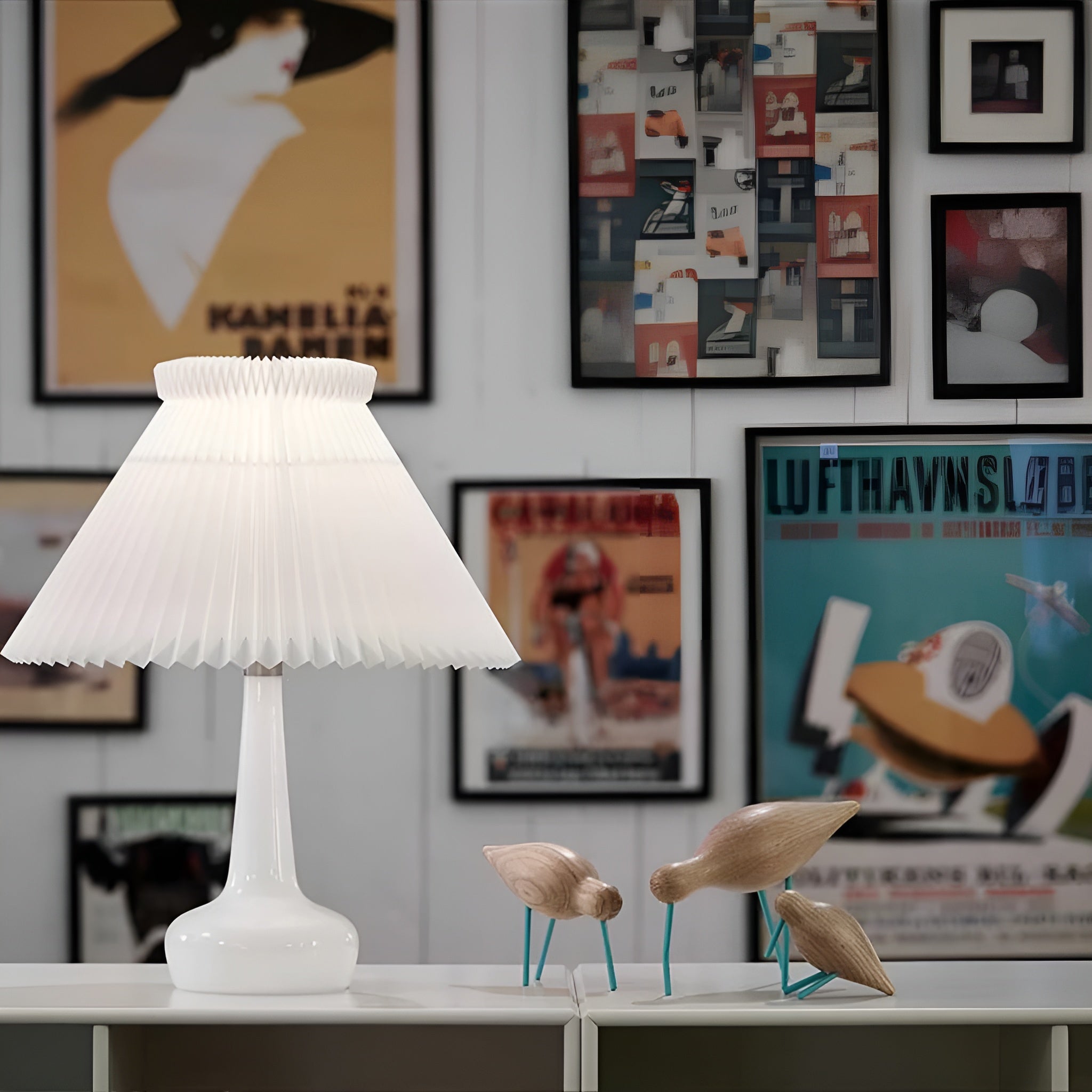 Lampa stołowa MODEL 311 biały