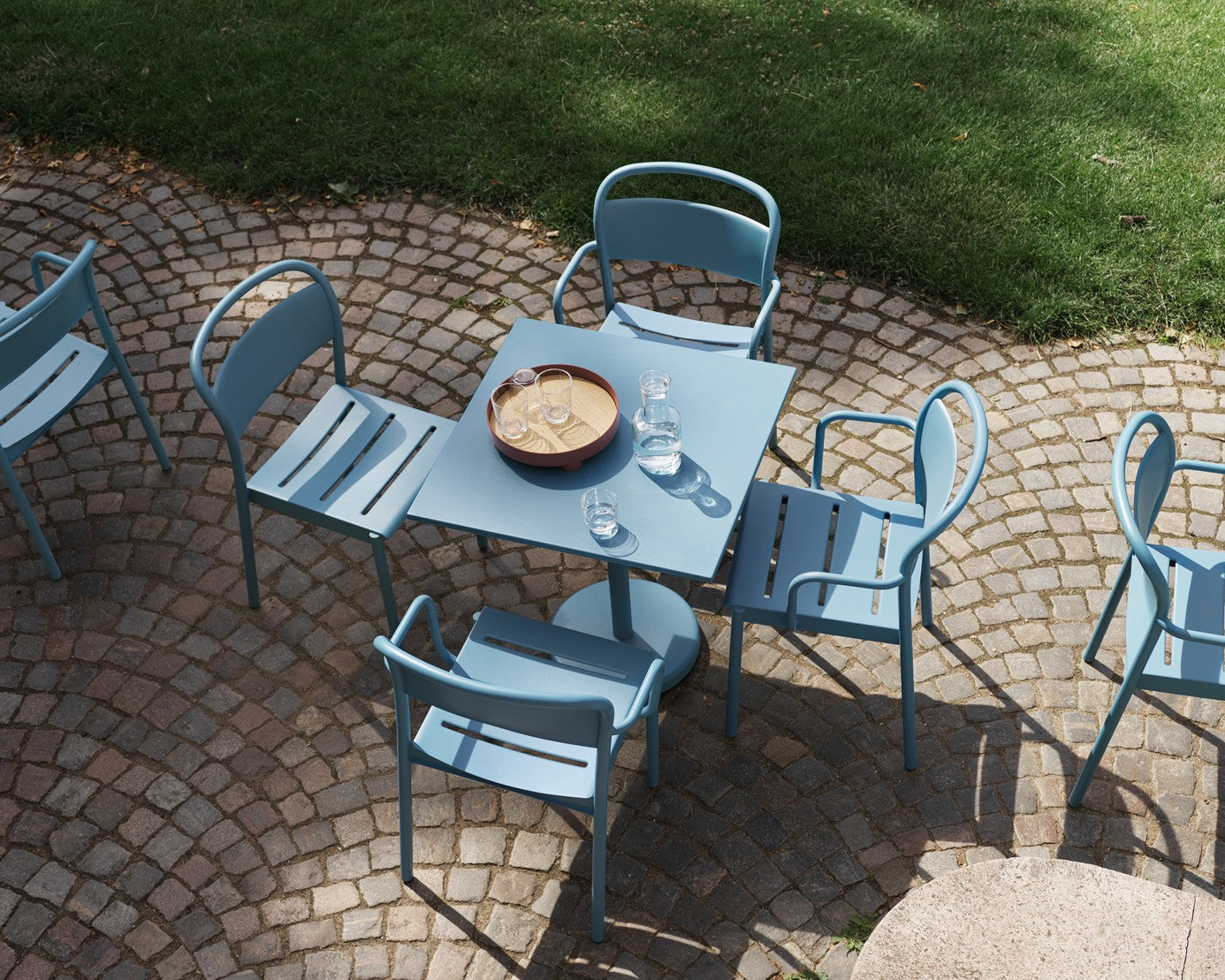 LINEAR blue steel armchair outdoor [Amelia]