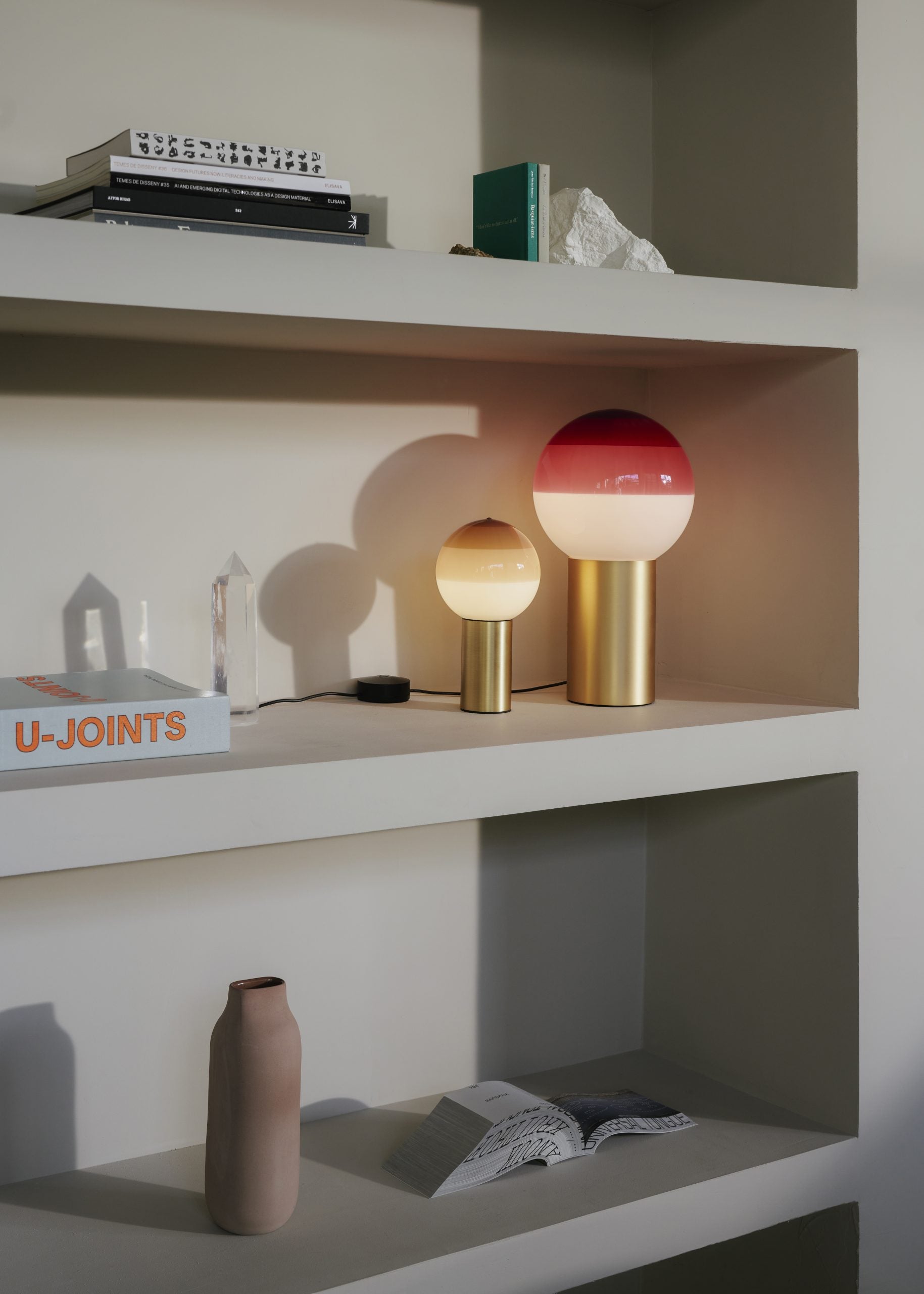 Lampa stołowa DIPPING kremowy ze złotą podstawą