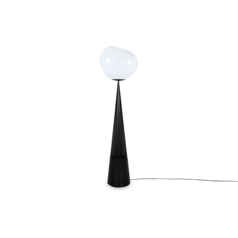 Unterirdische Stehlampe mit einer schwarzen Basis schmelzen