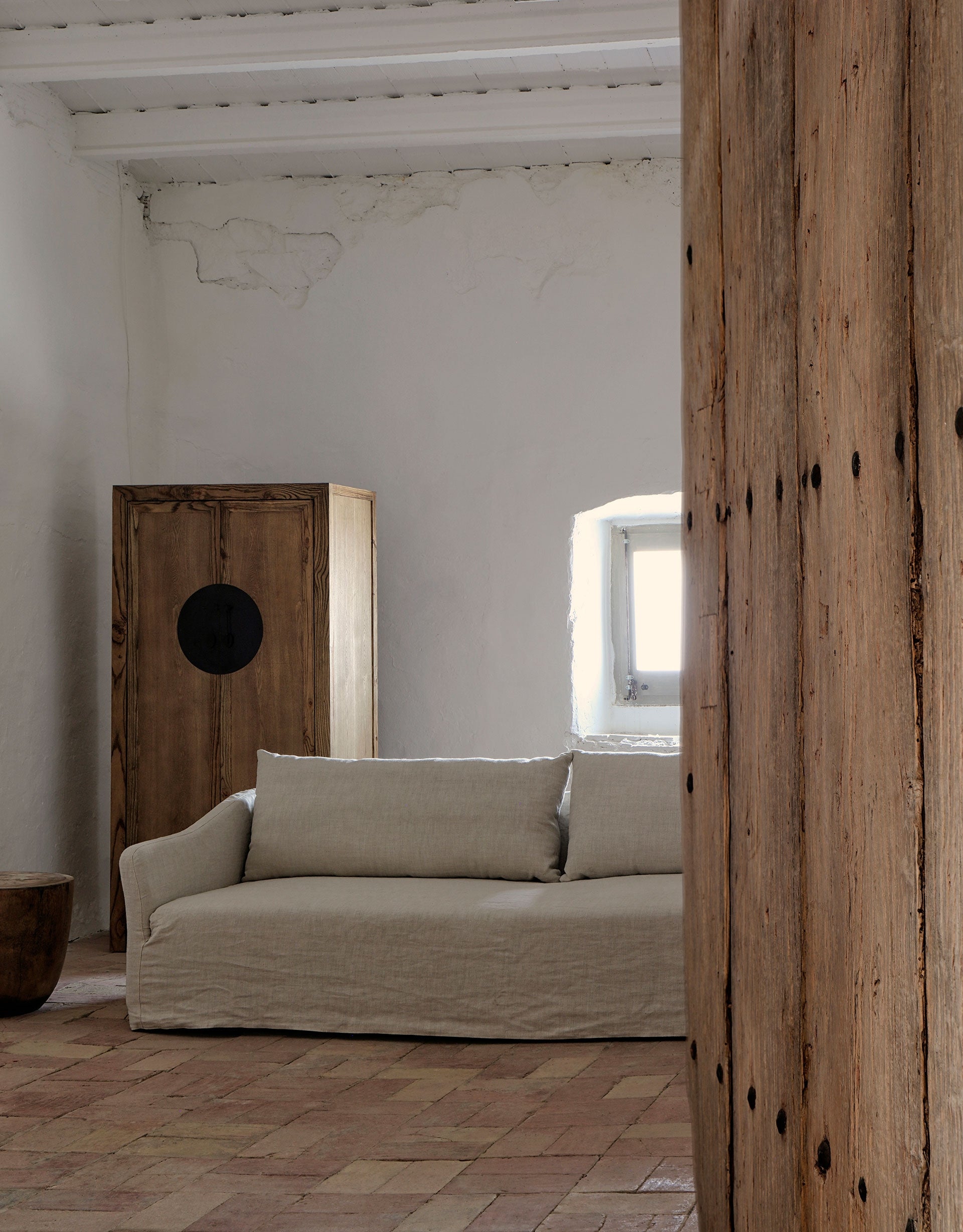 Beistelltisch CHITSA tropisches Holz