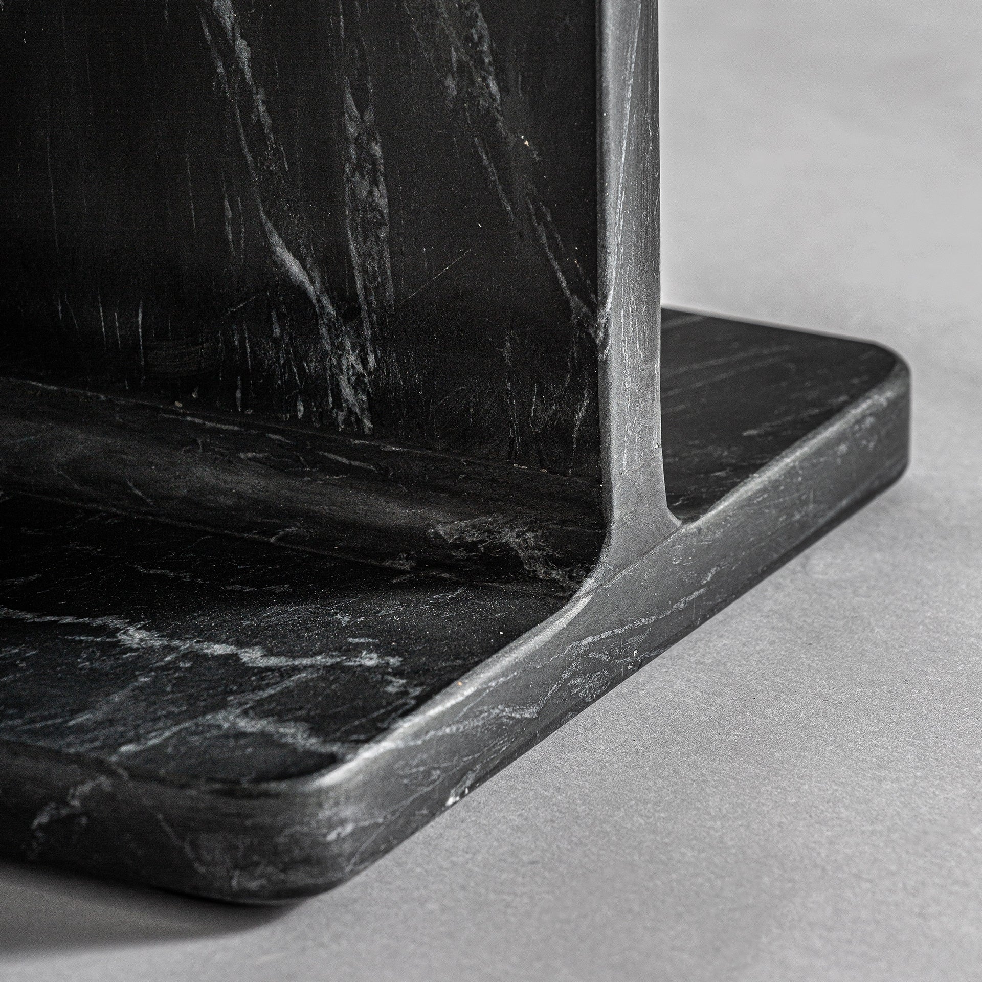 MARQUINA Side Table Black Marble