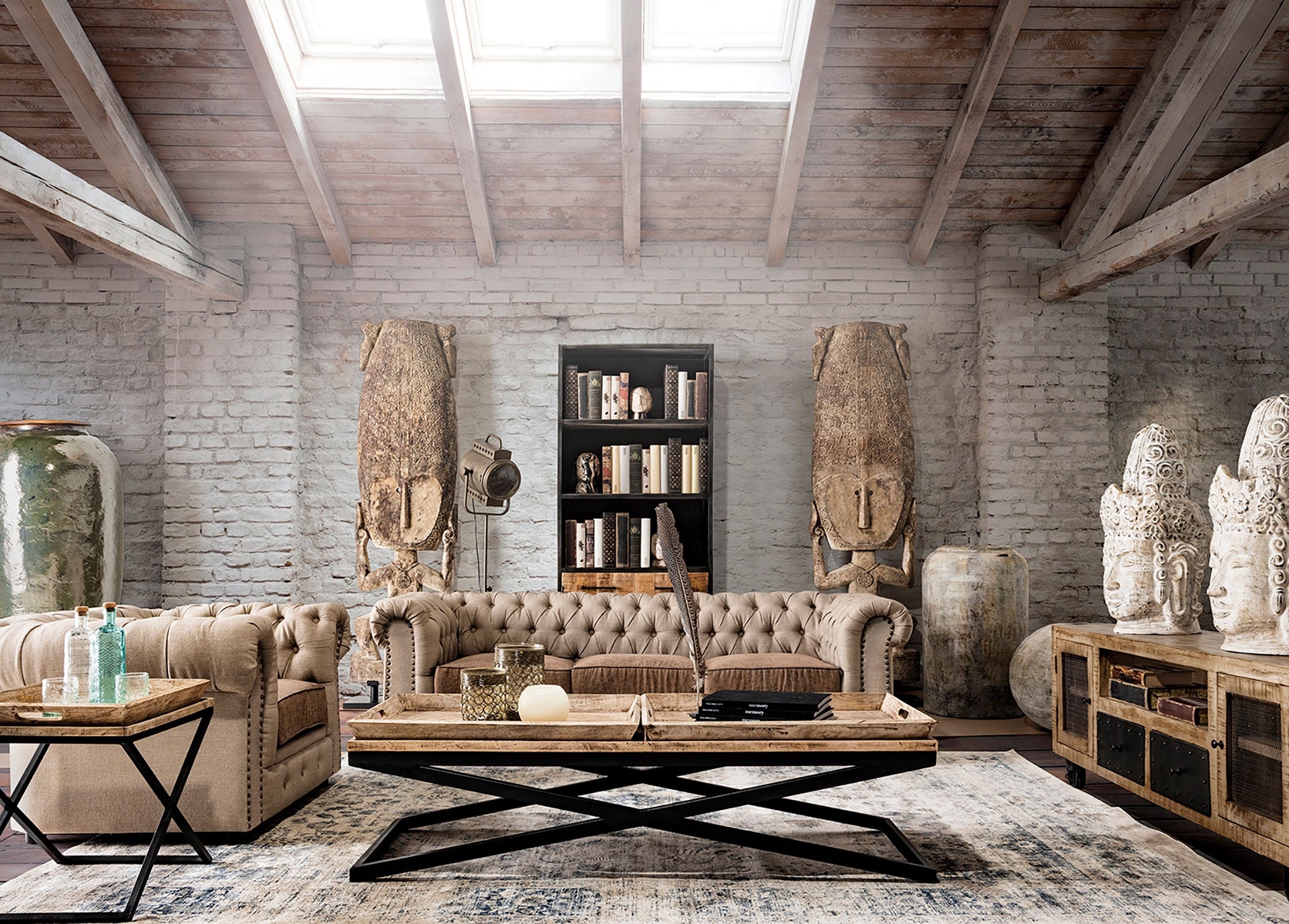 Side Table with Tray NEWAK Mango Wood with Black Metal Base