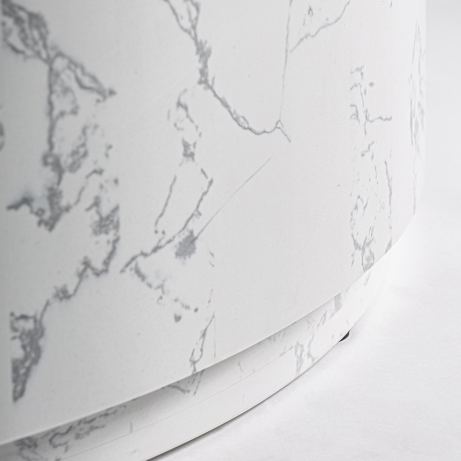 Stolik kawowy VONNAS biały