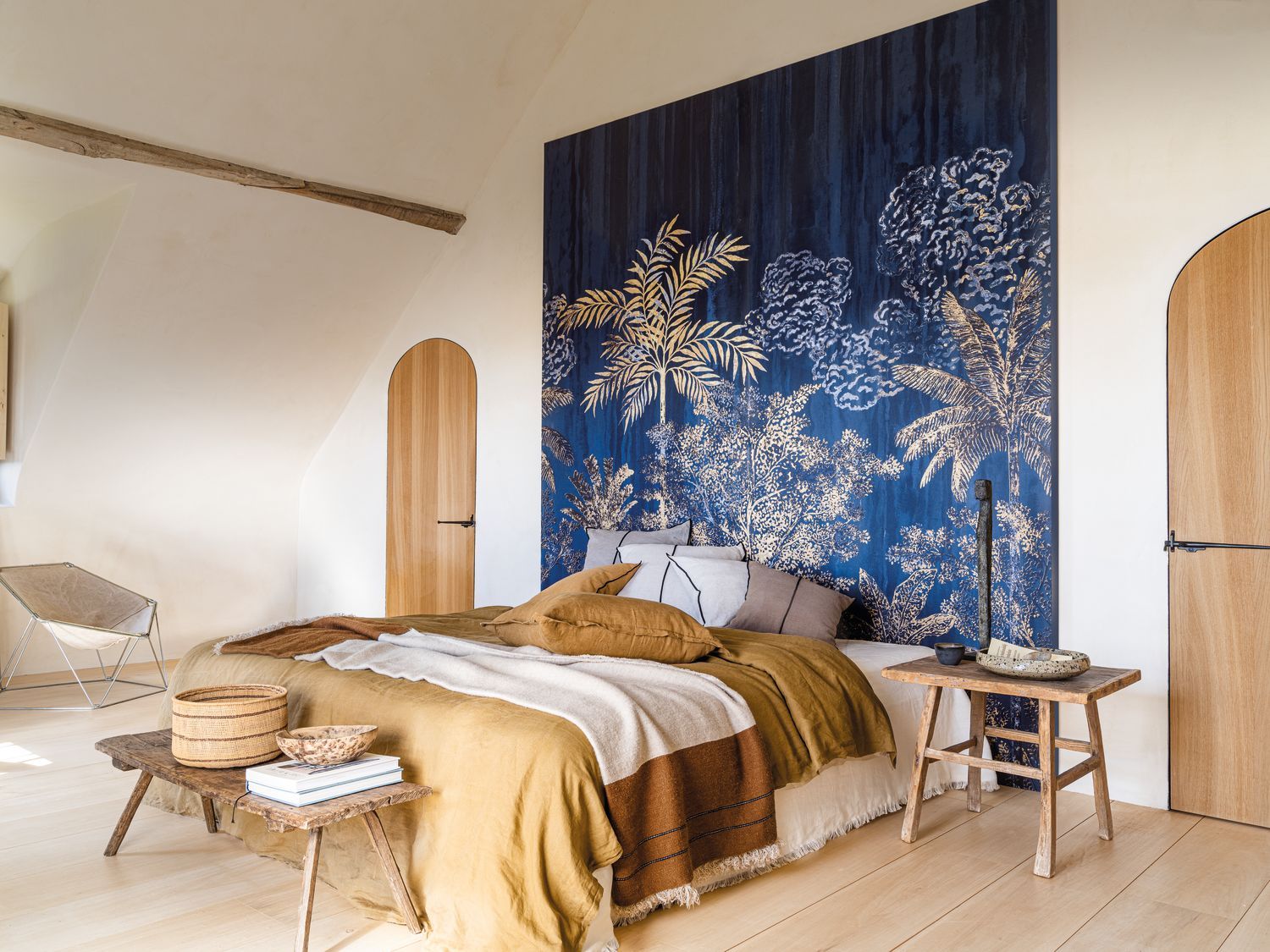 Wandbild mit Pflanzenmotiv Palme SIWA - MARINE/DORÉ marineblau mit Gold