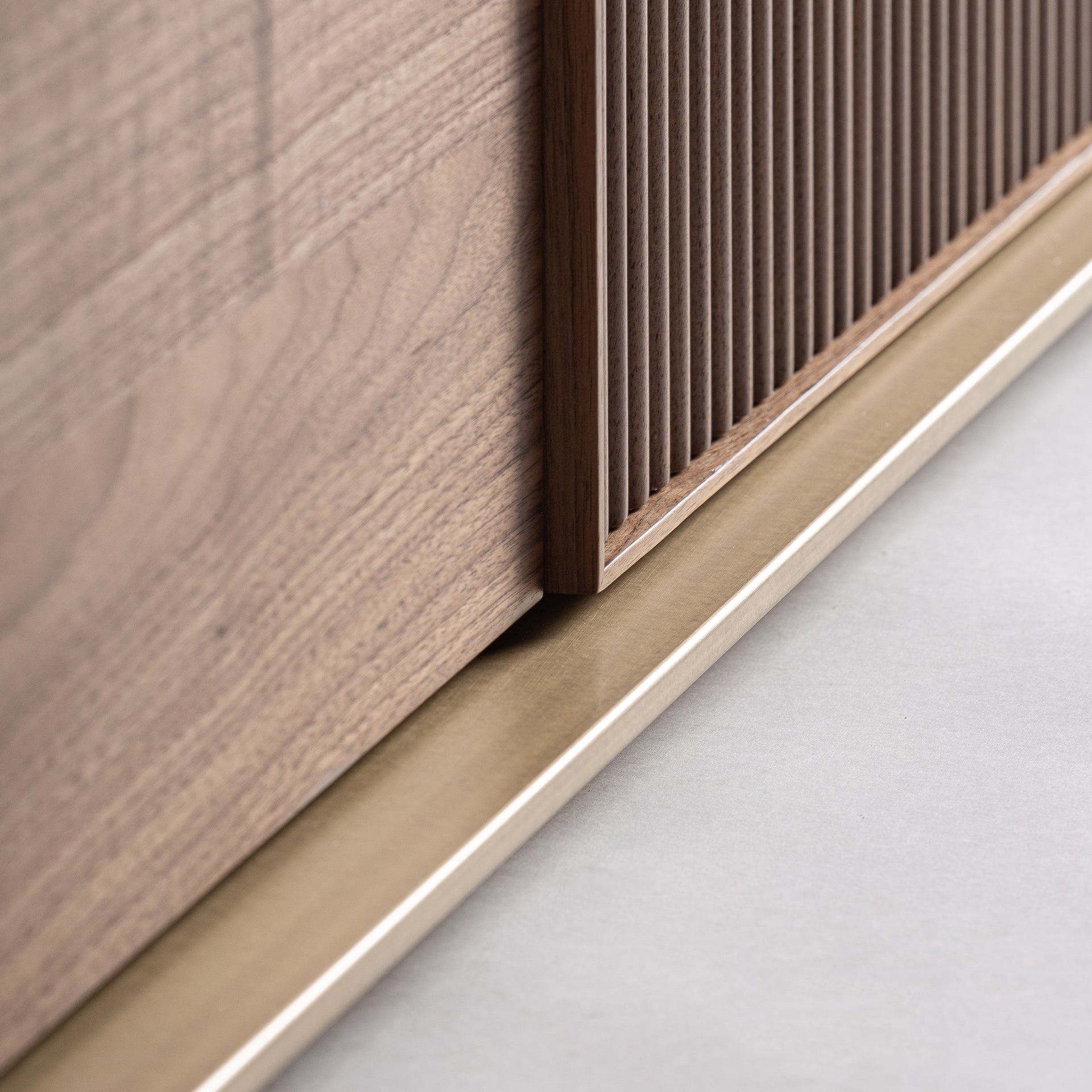 AISBY TV Stand in Ash Wood with Glass Top