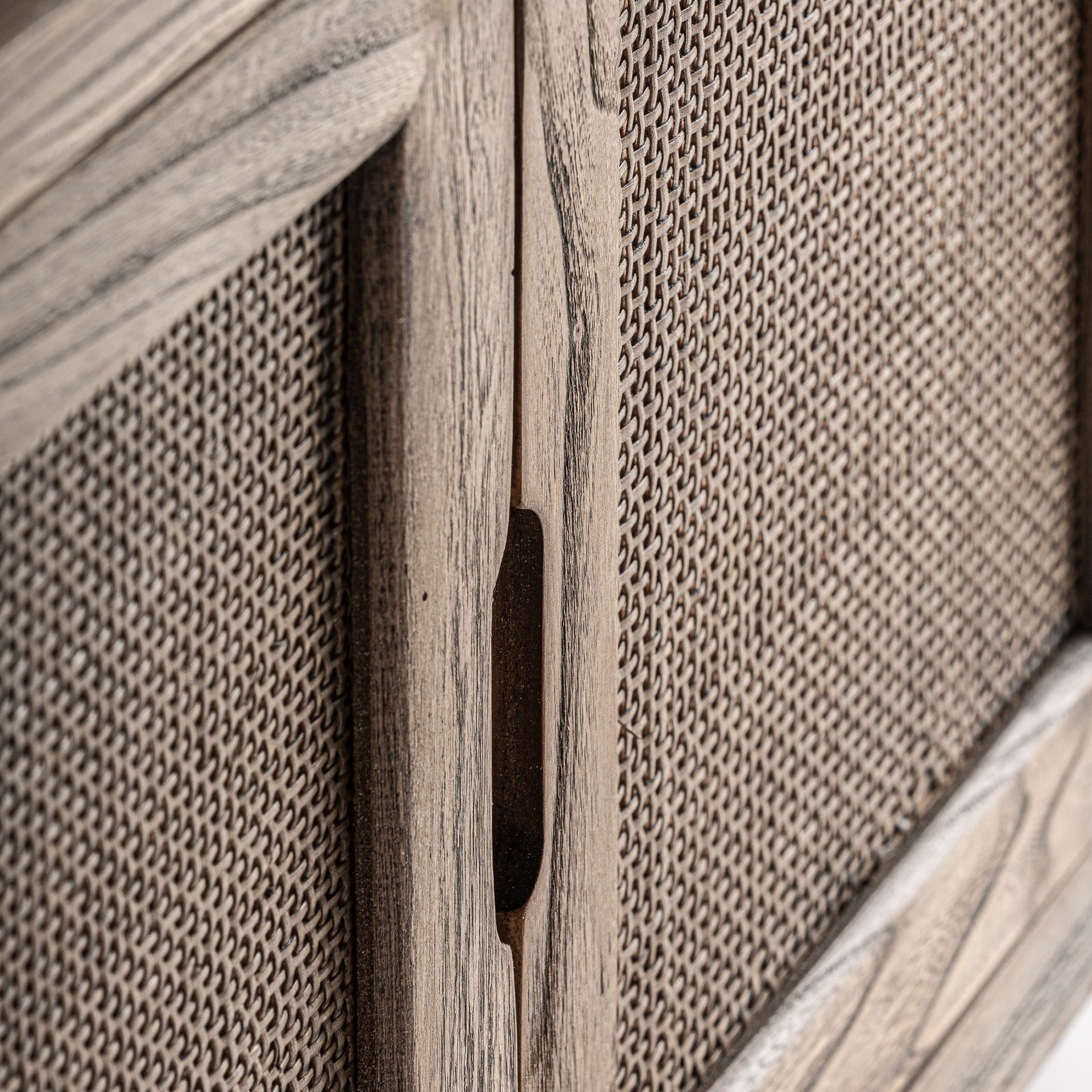 BYREMO TV Cabinet in Elm Wood