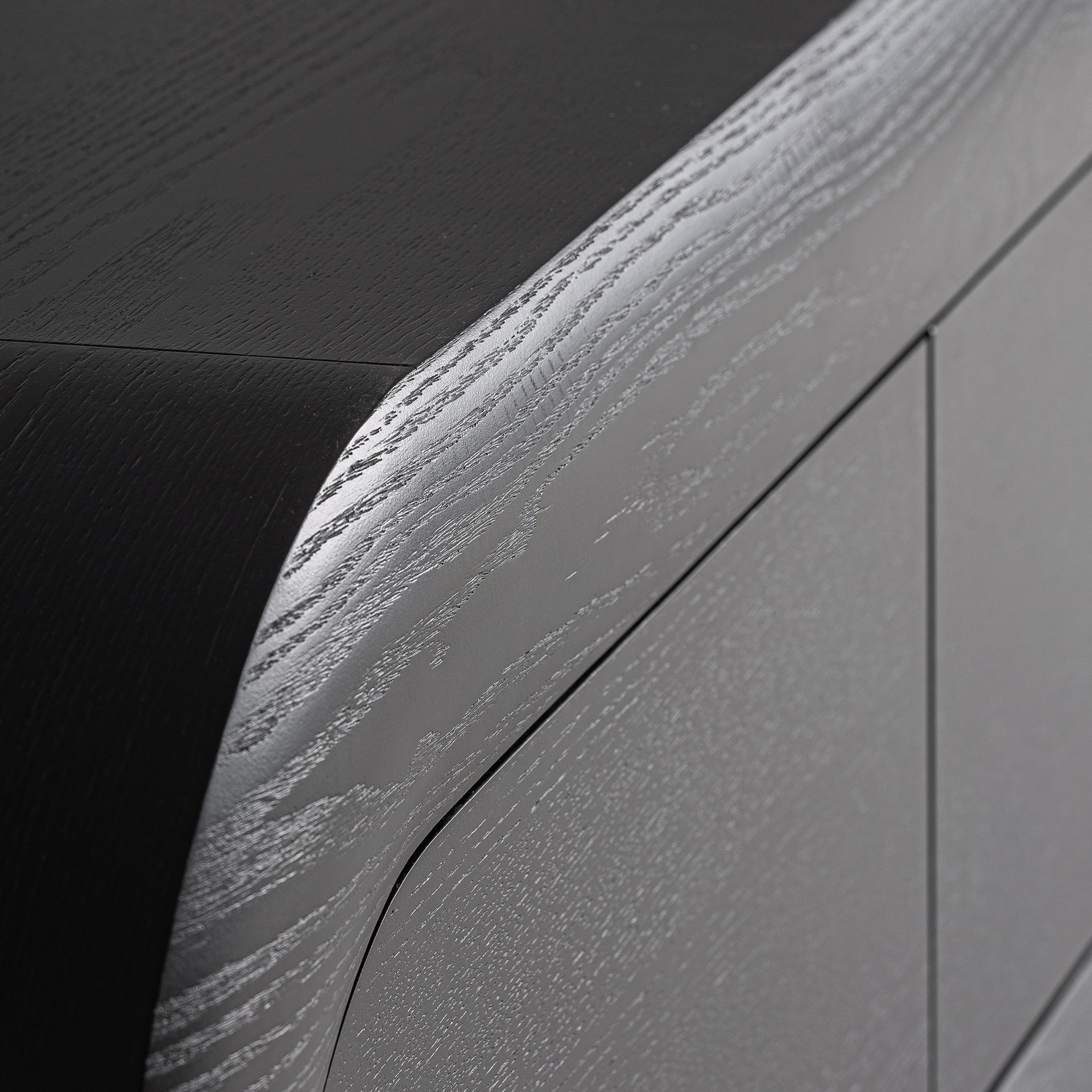 CHAMONIX TV Stand Black Oak [Amelia]