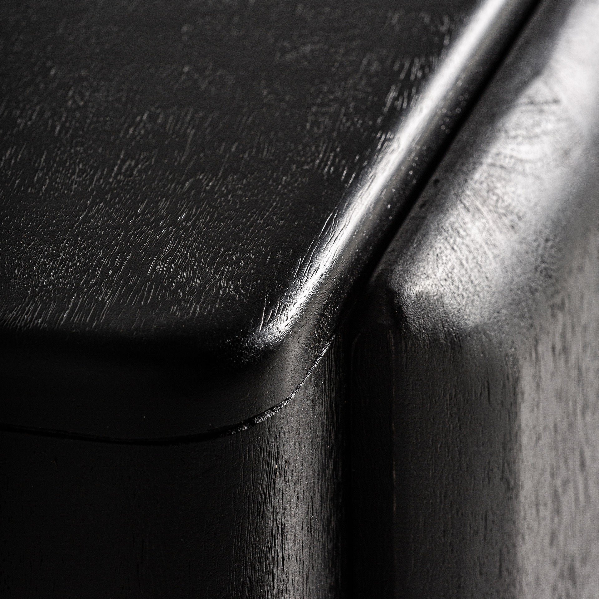 Szafka RTV NORFOLK czarne drewno mango