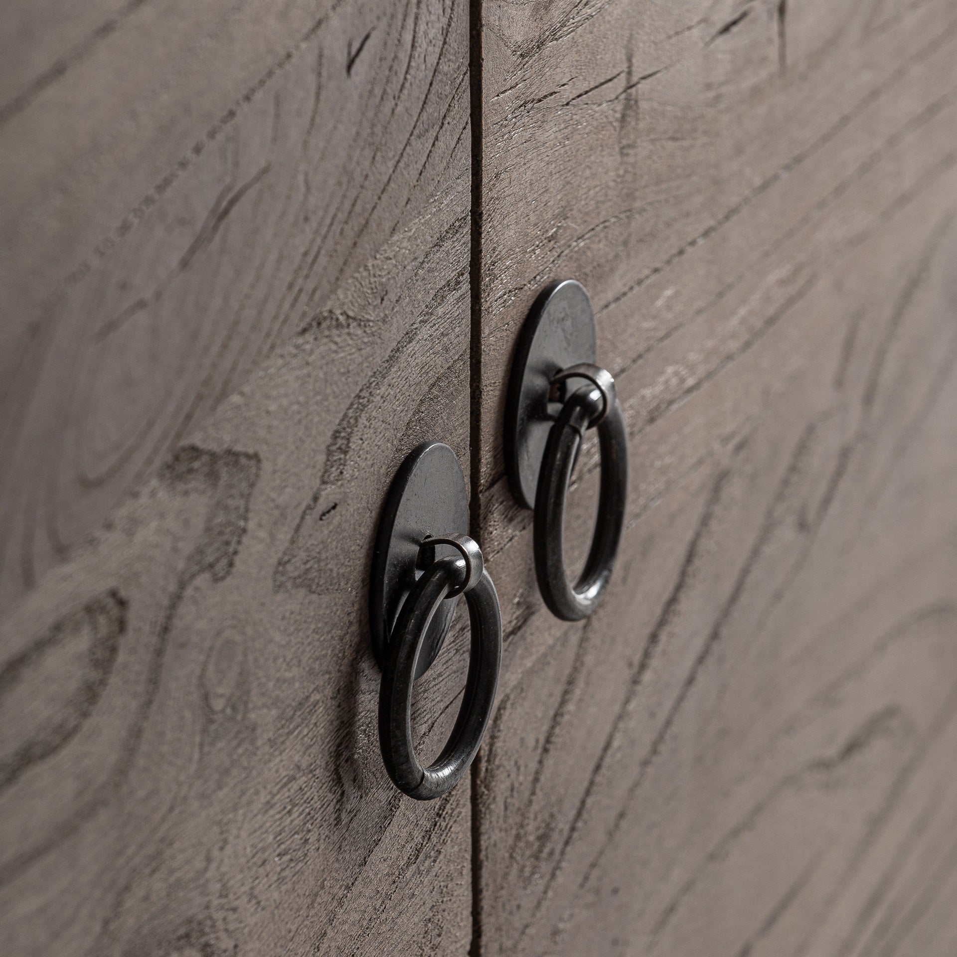 UNTZA TV Cabinet made of recycled pine wood