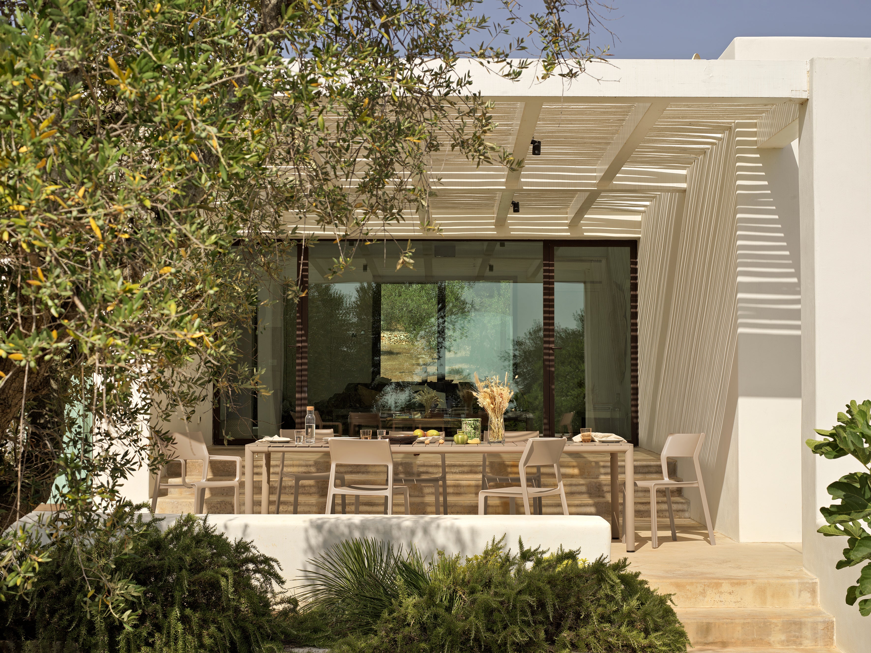 Ausziehbarer Gartentisch TEVERE taupe